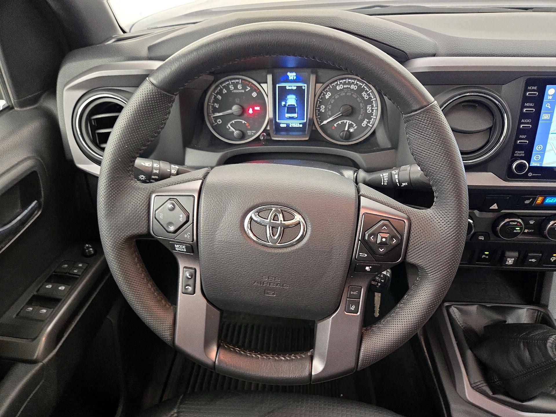 Thumbnail: 2022 Toyota Tacoma - 10