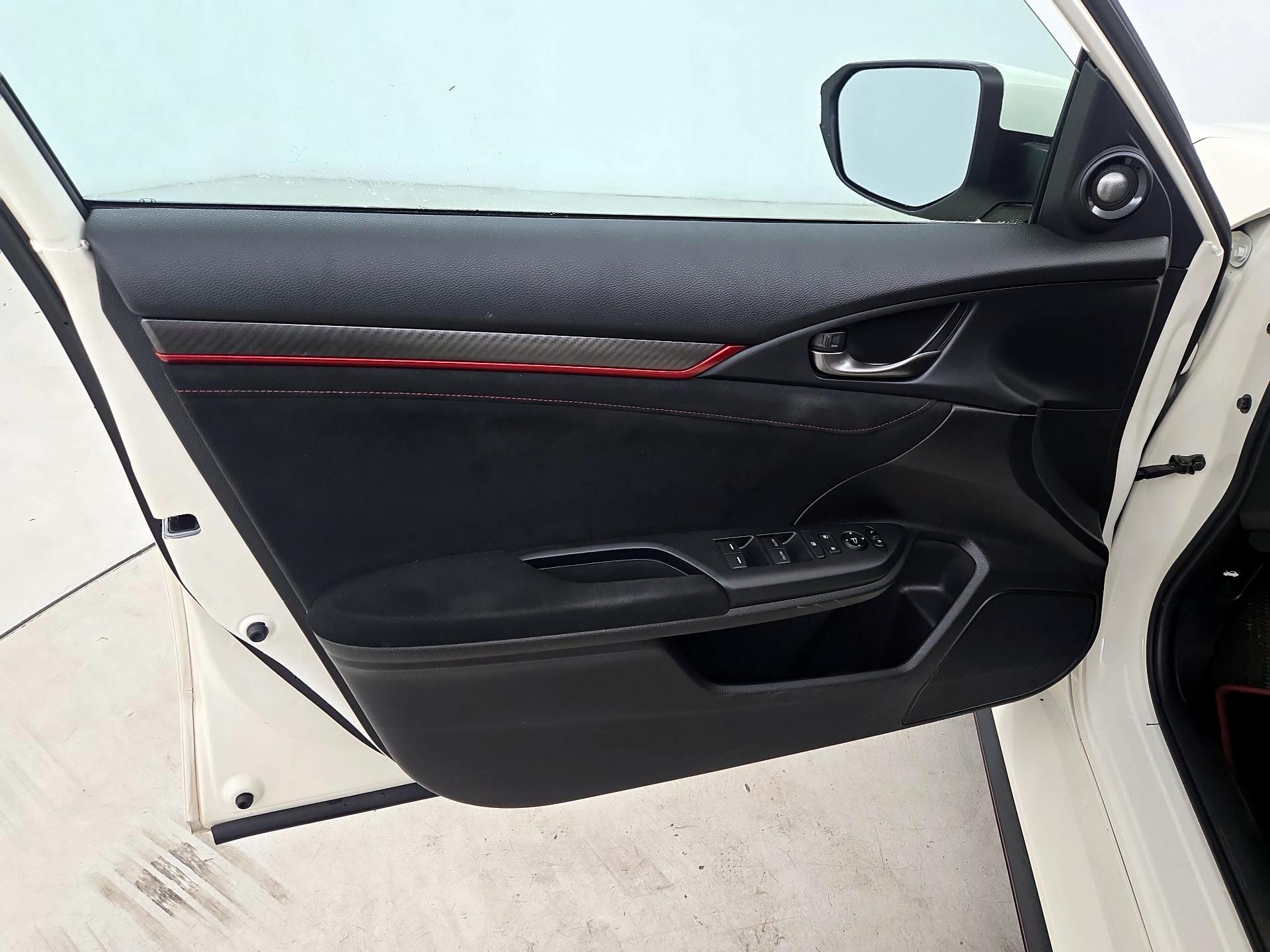 Thumbnail: 2019 Honda Civic - 12