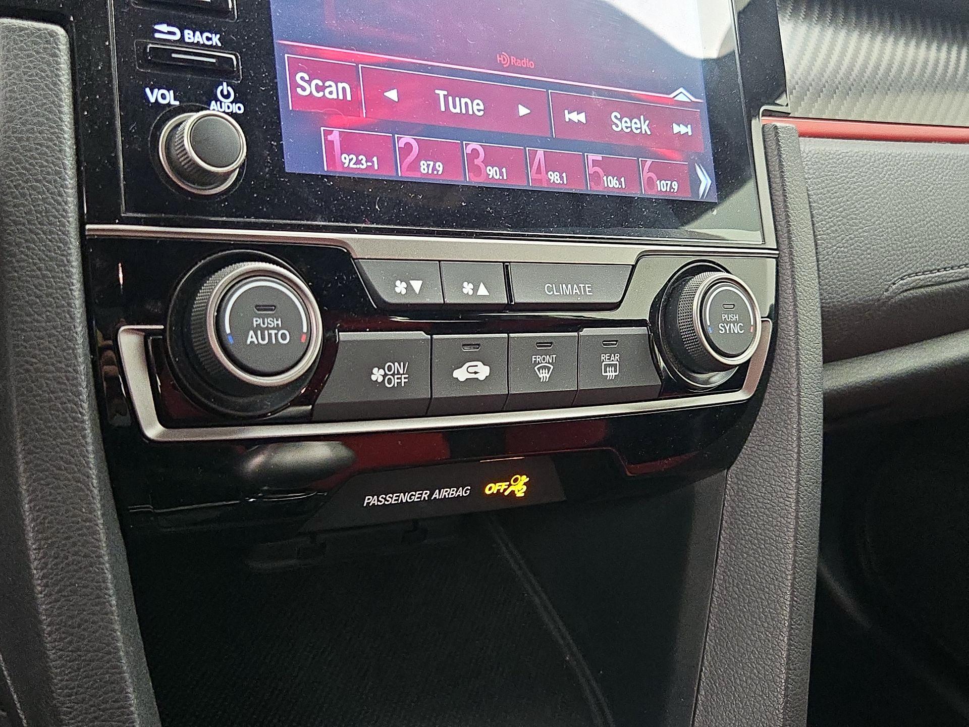 Thumbnail: 2019 Honda Civic - 17