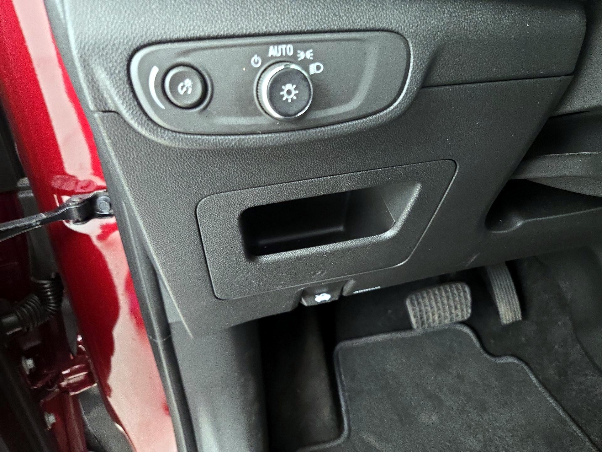 Thumbnail: 2024 Chevrolet TrailBlazer - 13