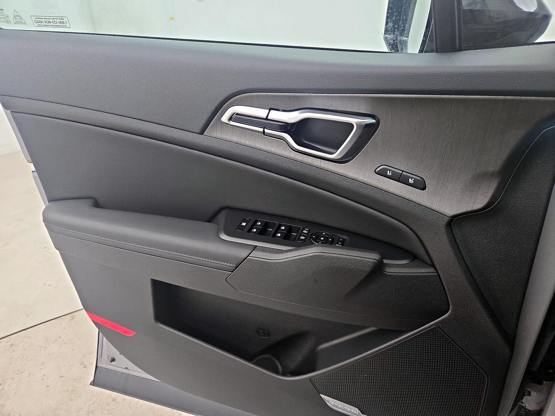 Thumbnail: 2026 Kia Sportage - 12