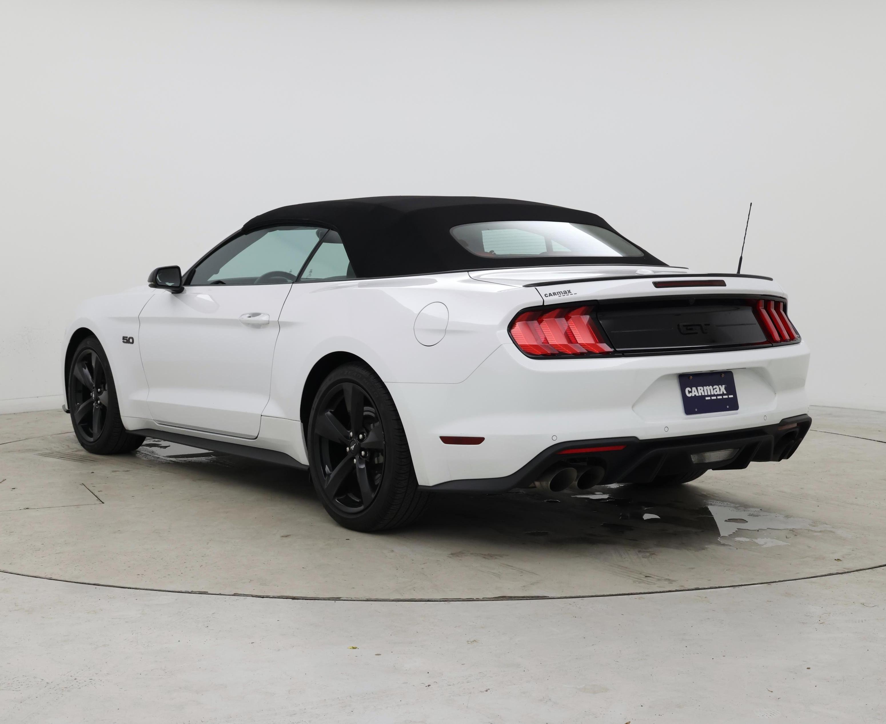 Thumbnail: 2022 Ford Mustang - 2