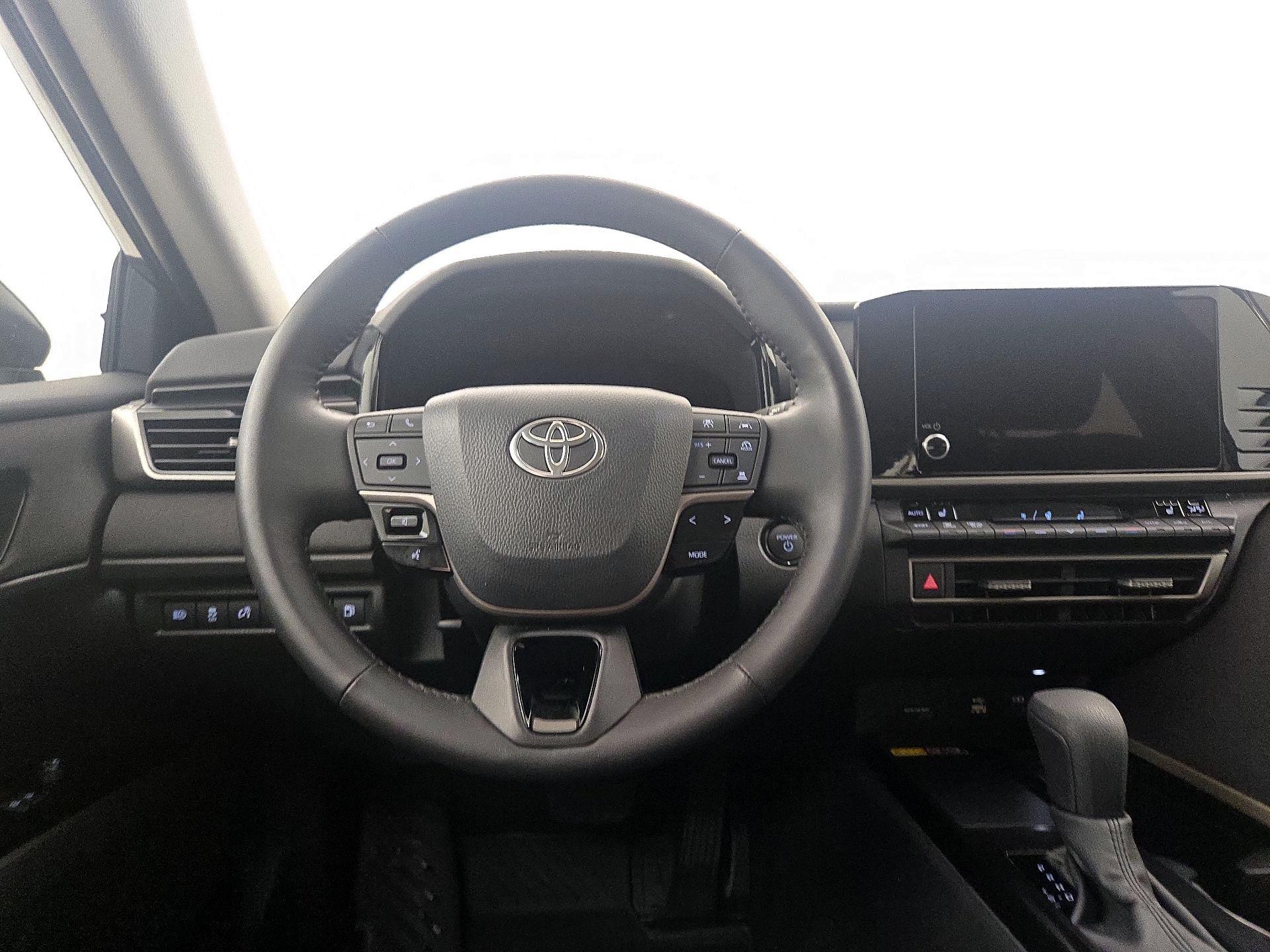 Thumbnail: 2026 Toyota Camry - 10