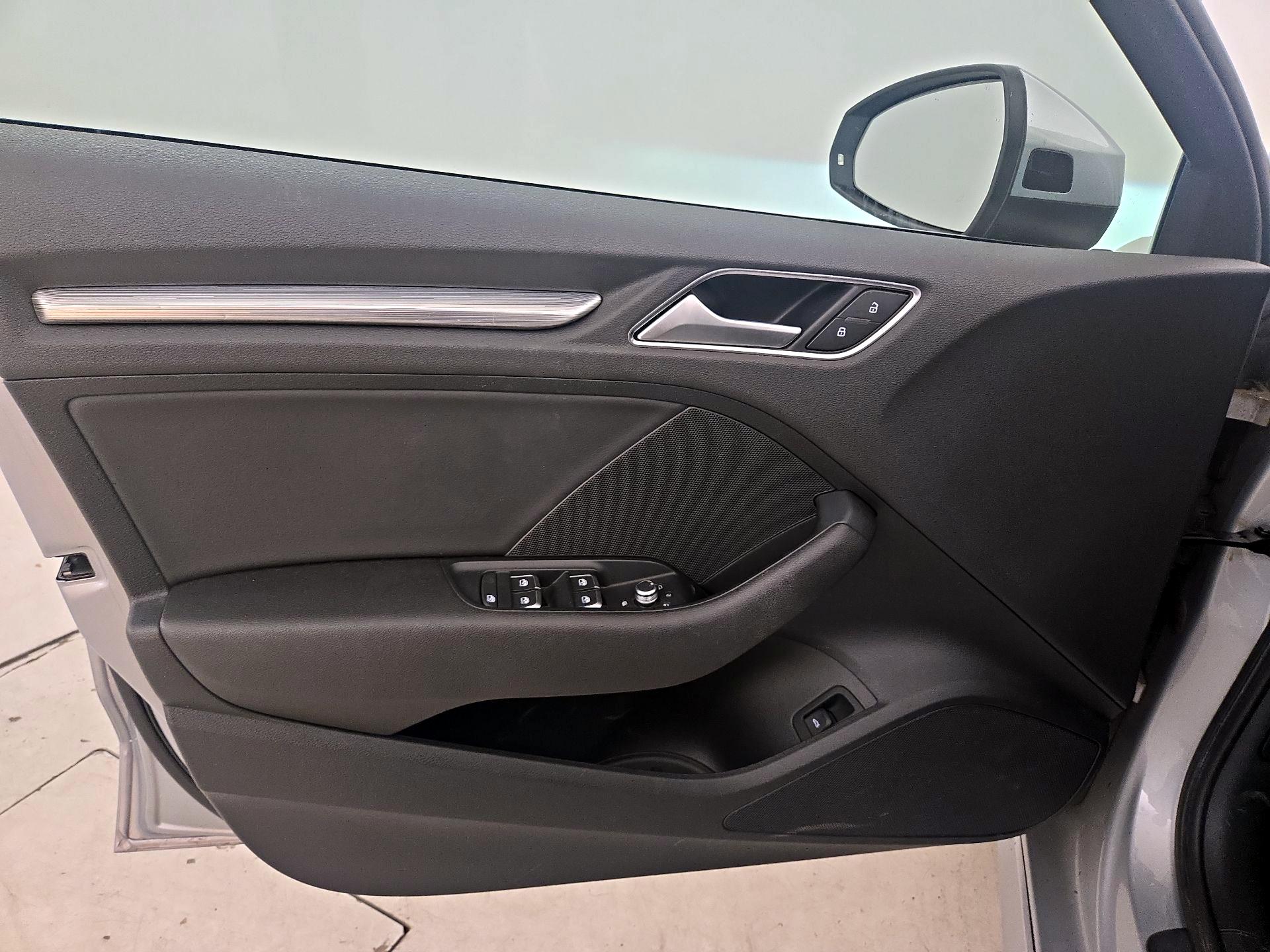 Thumbnail: 2019 Audi A3 - 12