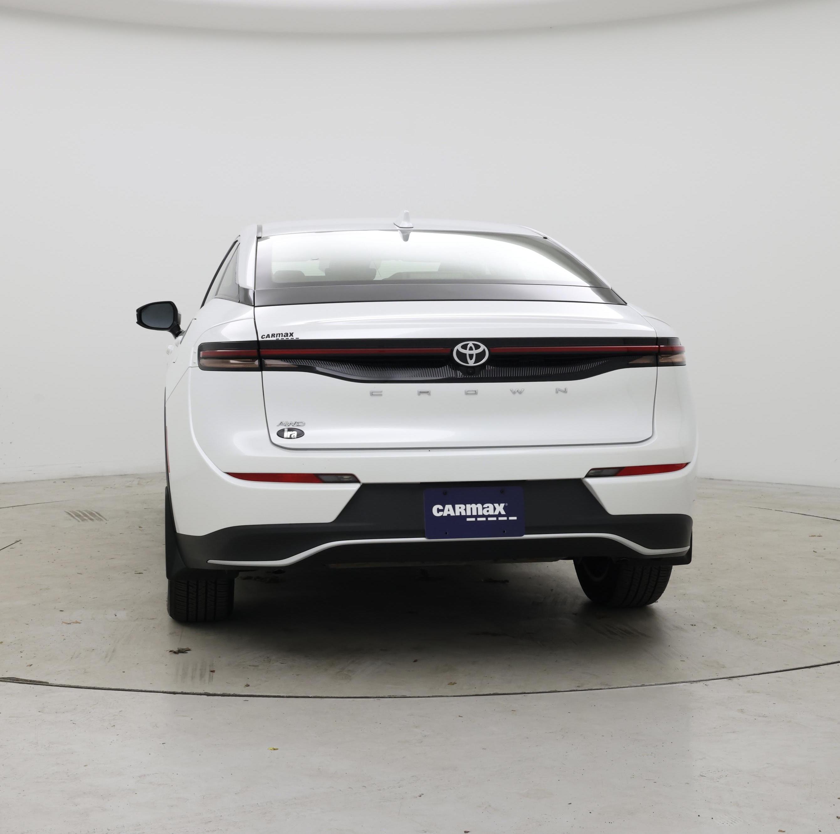 Thumbnail: 2023 Toyota Crown - 6