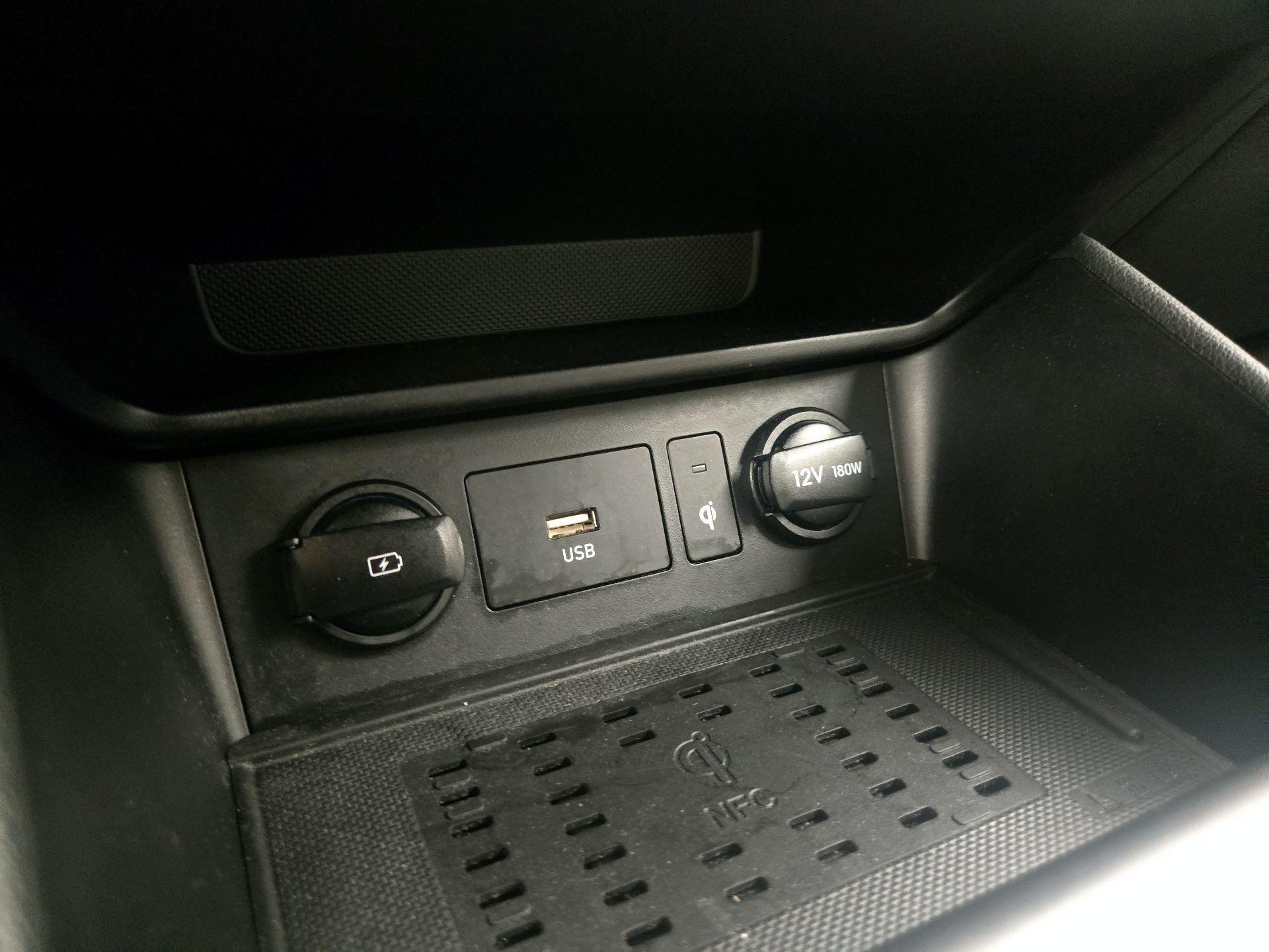 Thumbnail: 2022 Hyundai Kona - 18