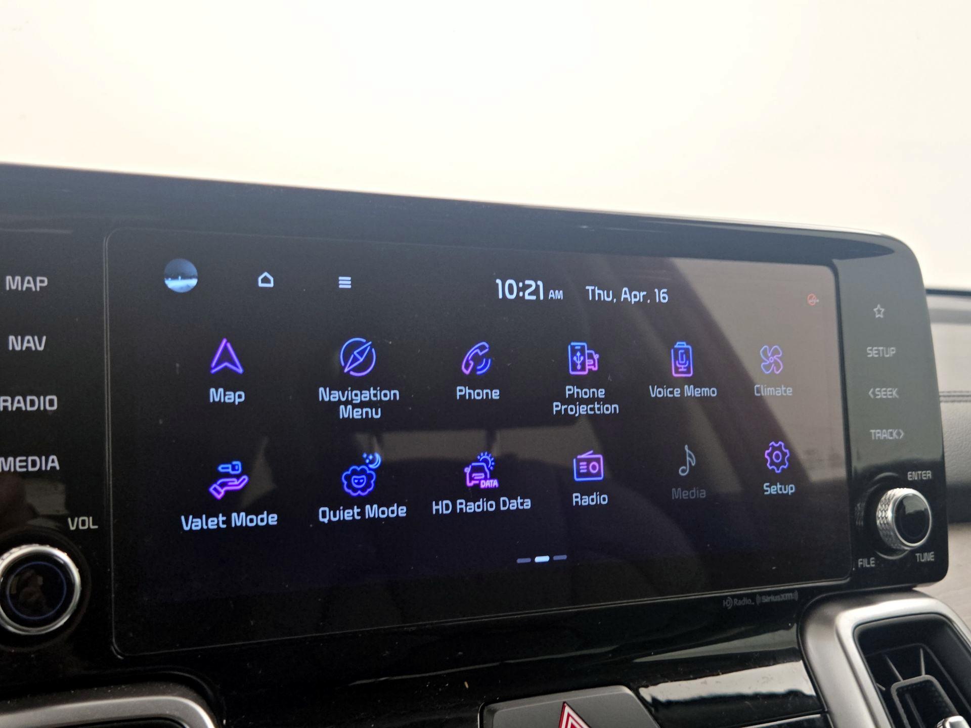 Thumbnail: 2022 Kia Sorento - 15