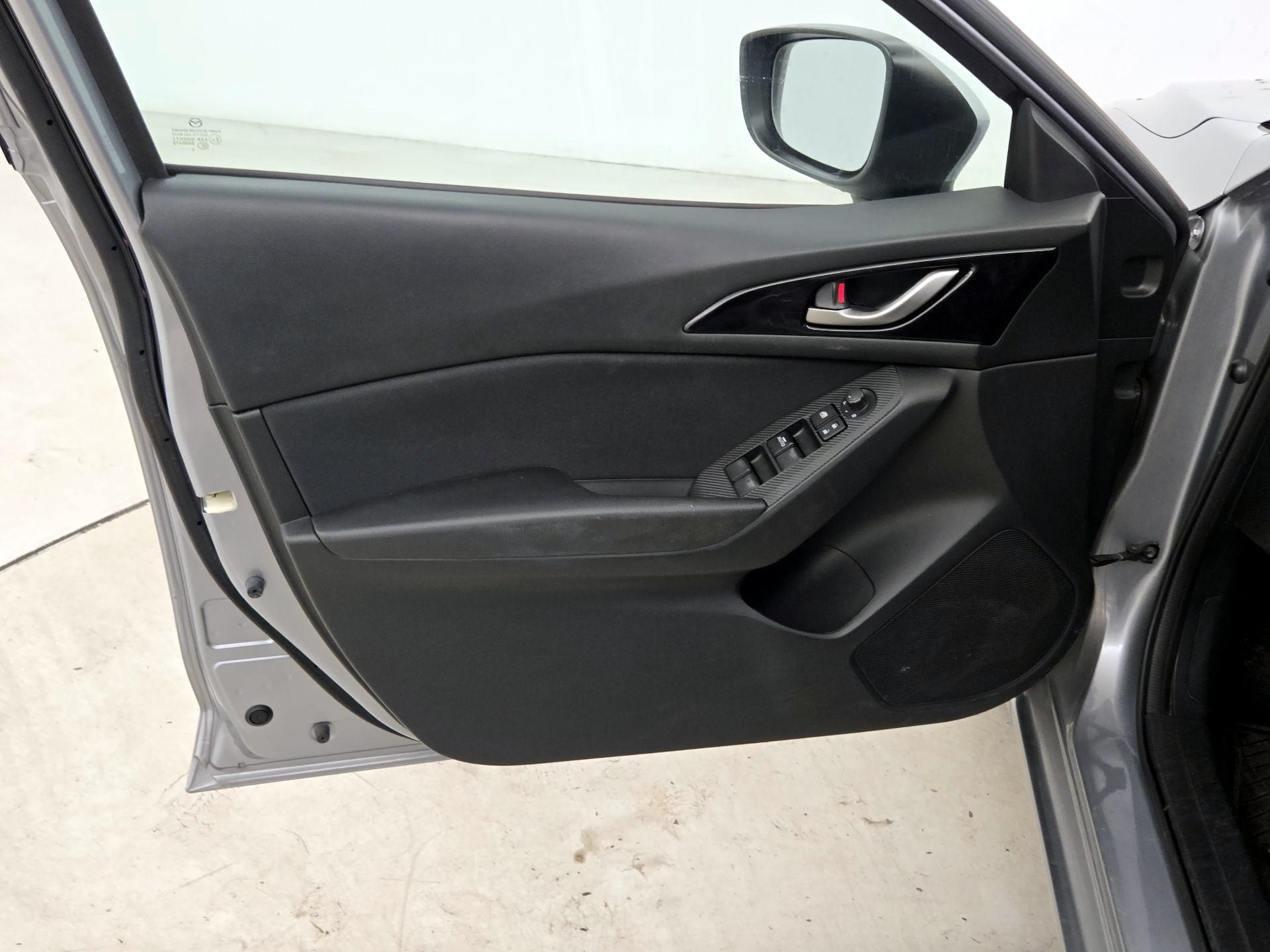Thumbnail: 2014 Mazda Mazda3 - 12