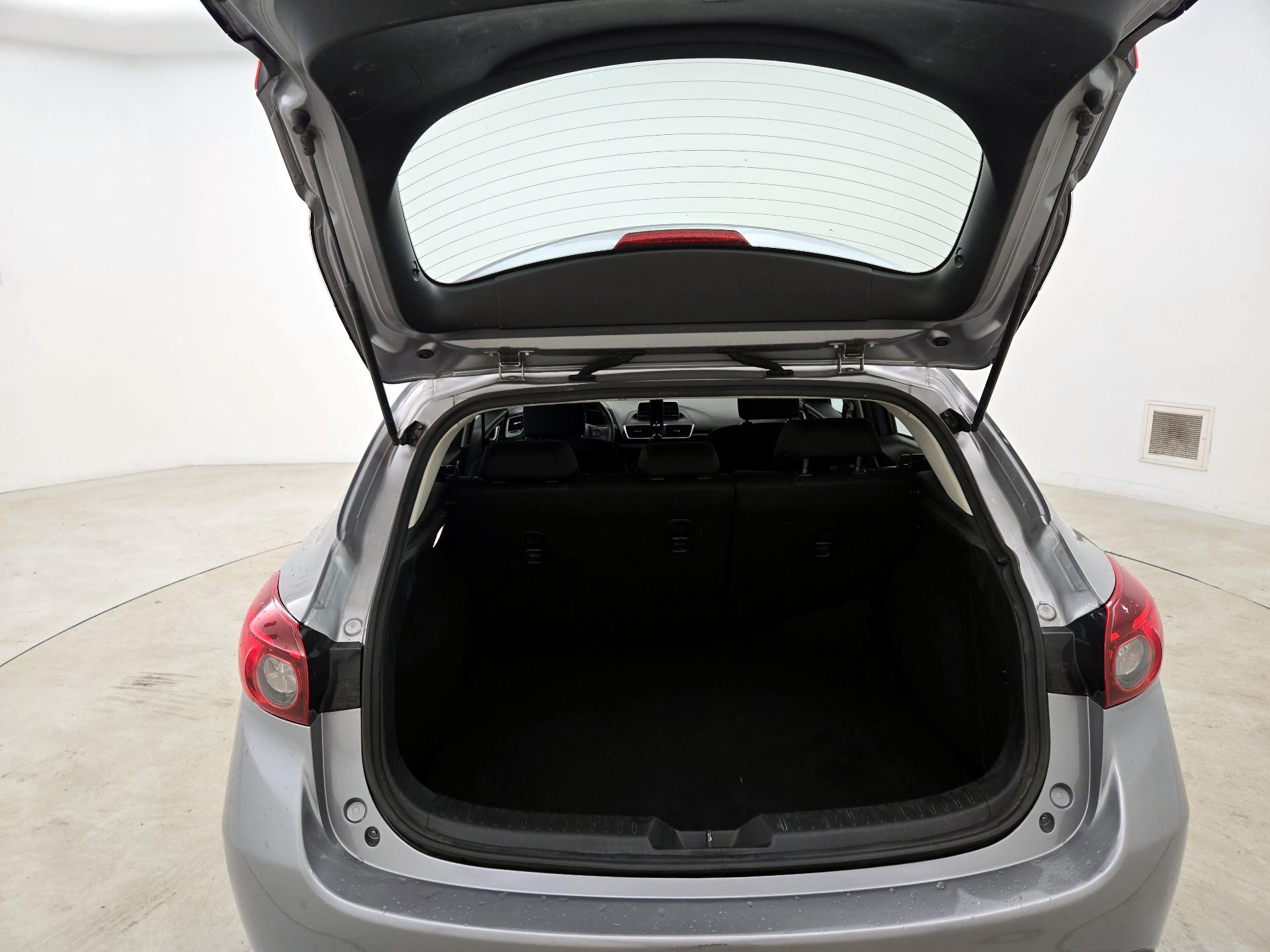 Thumbnail: 2014 Mazda Mazda3 - 19