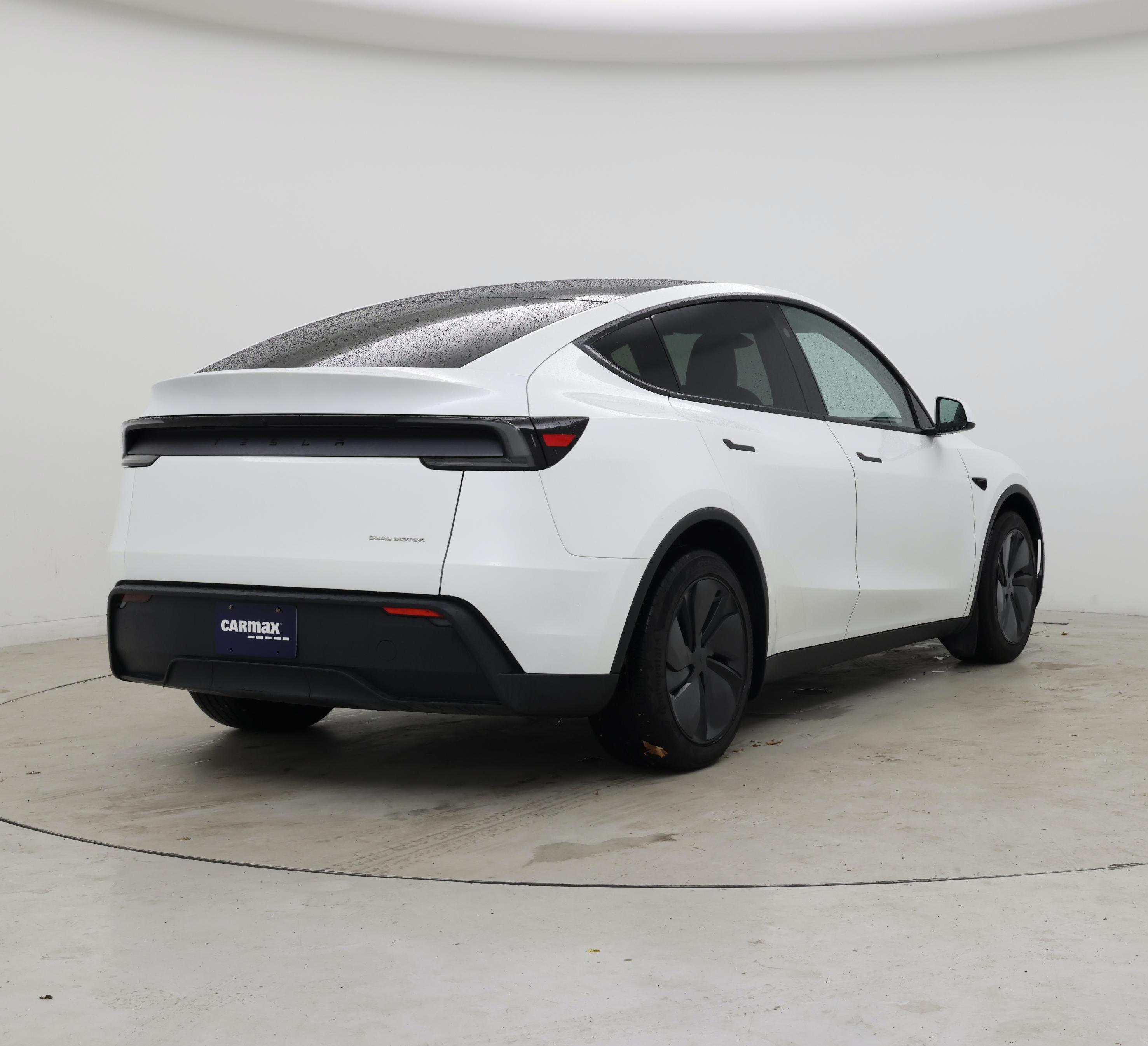 Thumbnail: 2026 Tesla Model Y - 8