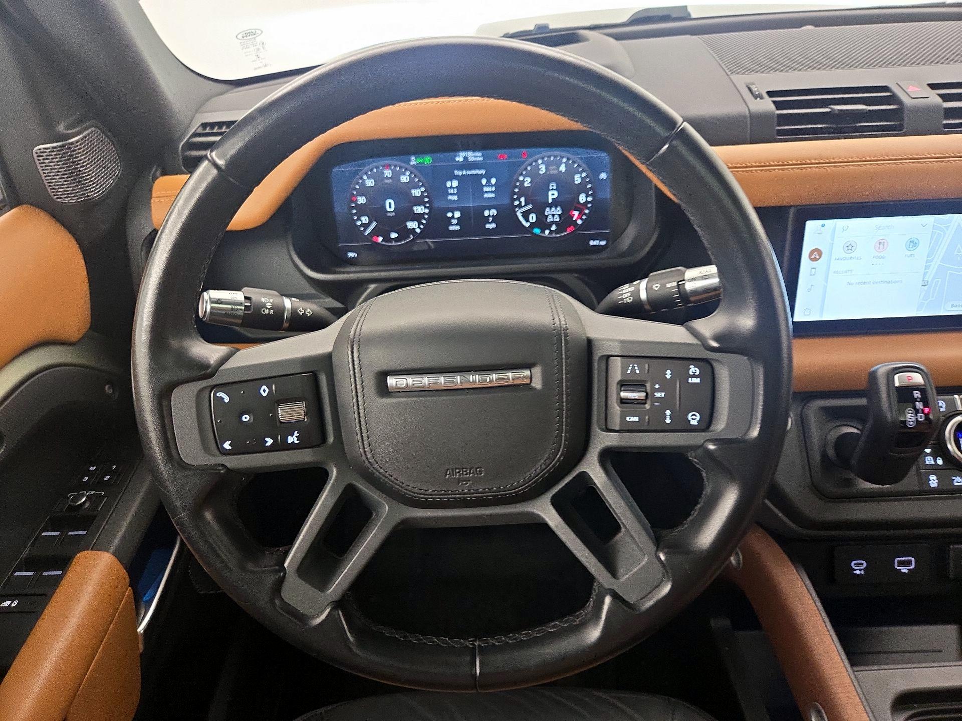 Thumbnail: 2021 Land Rover Defender - 10