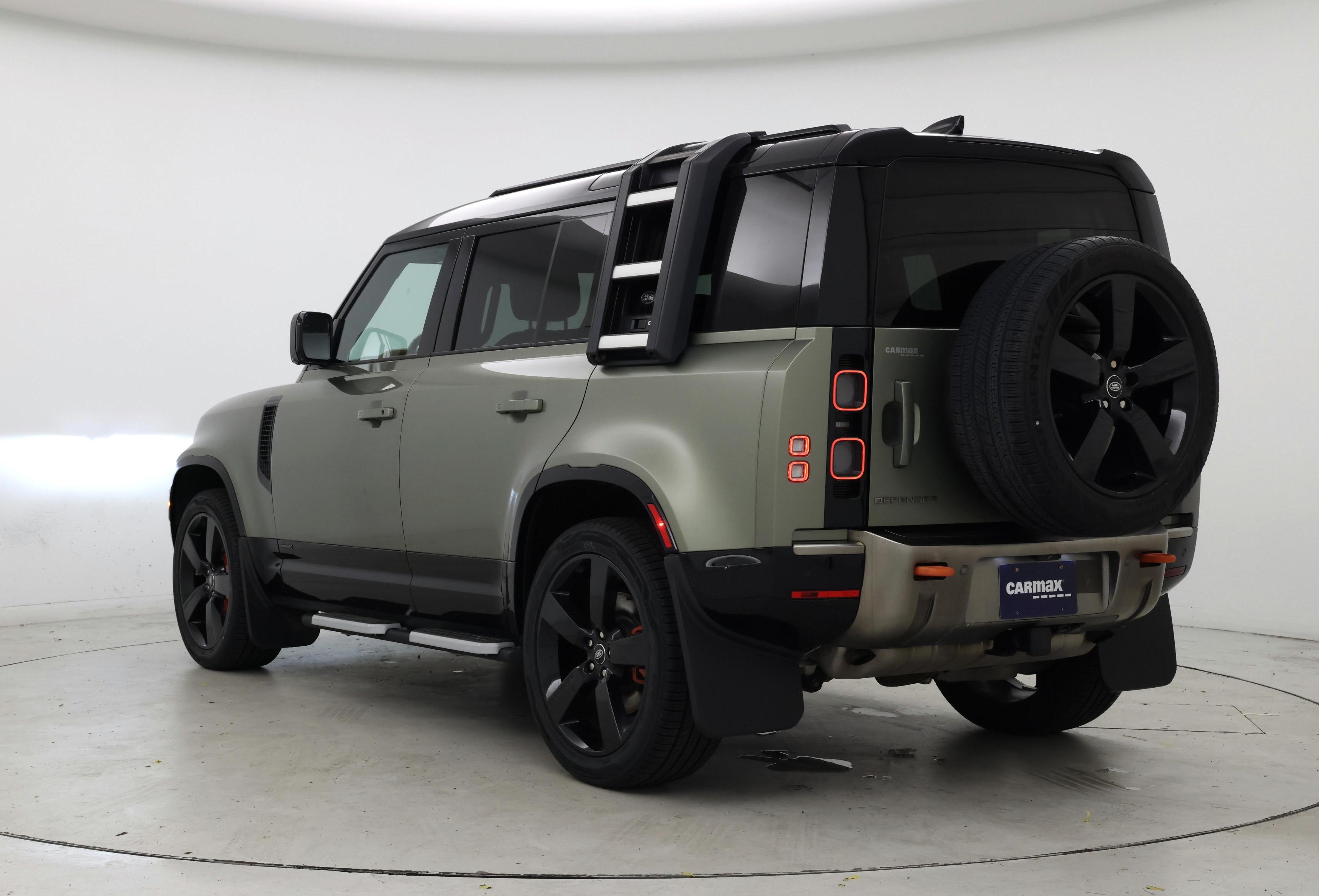 Thumbnail: 2021 Land Rover Defender - 2