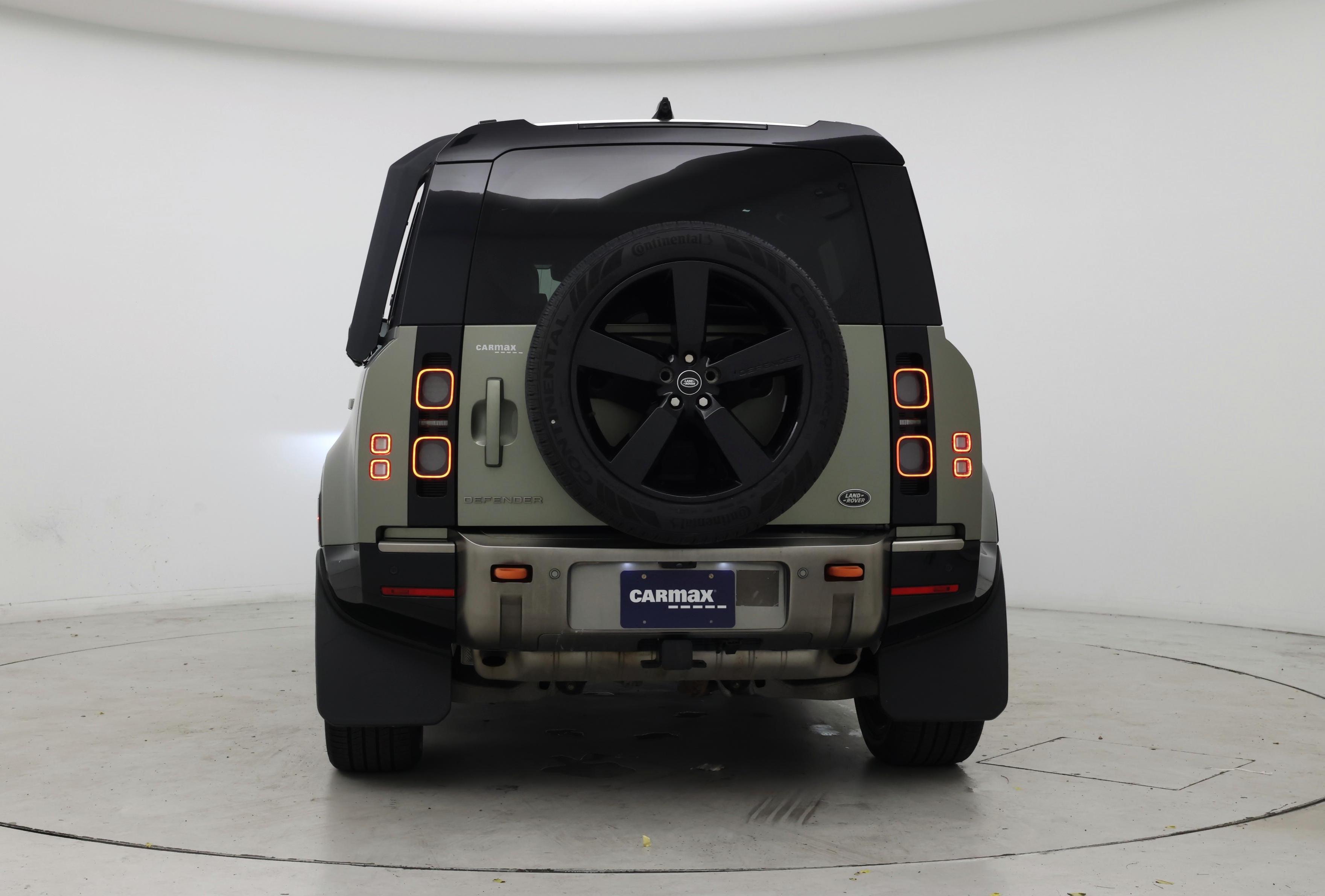 Thumbnail: 2021 Land Rover Defender - 6