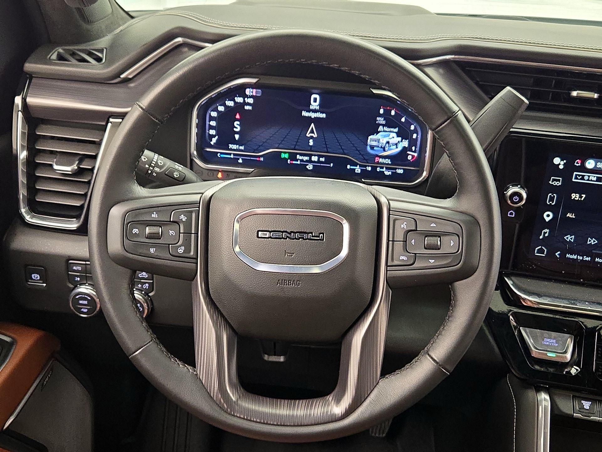 Thumbnail: 2025 GMC Sierra 2500 - 10