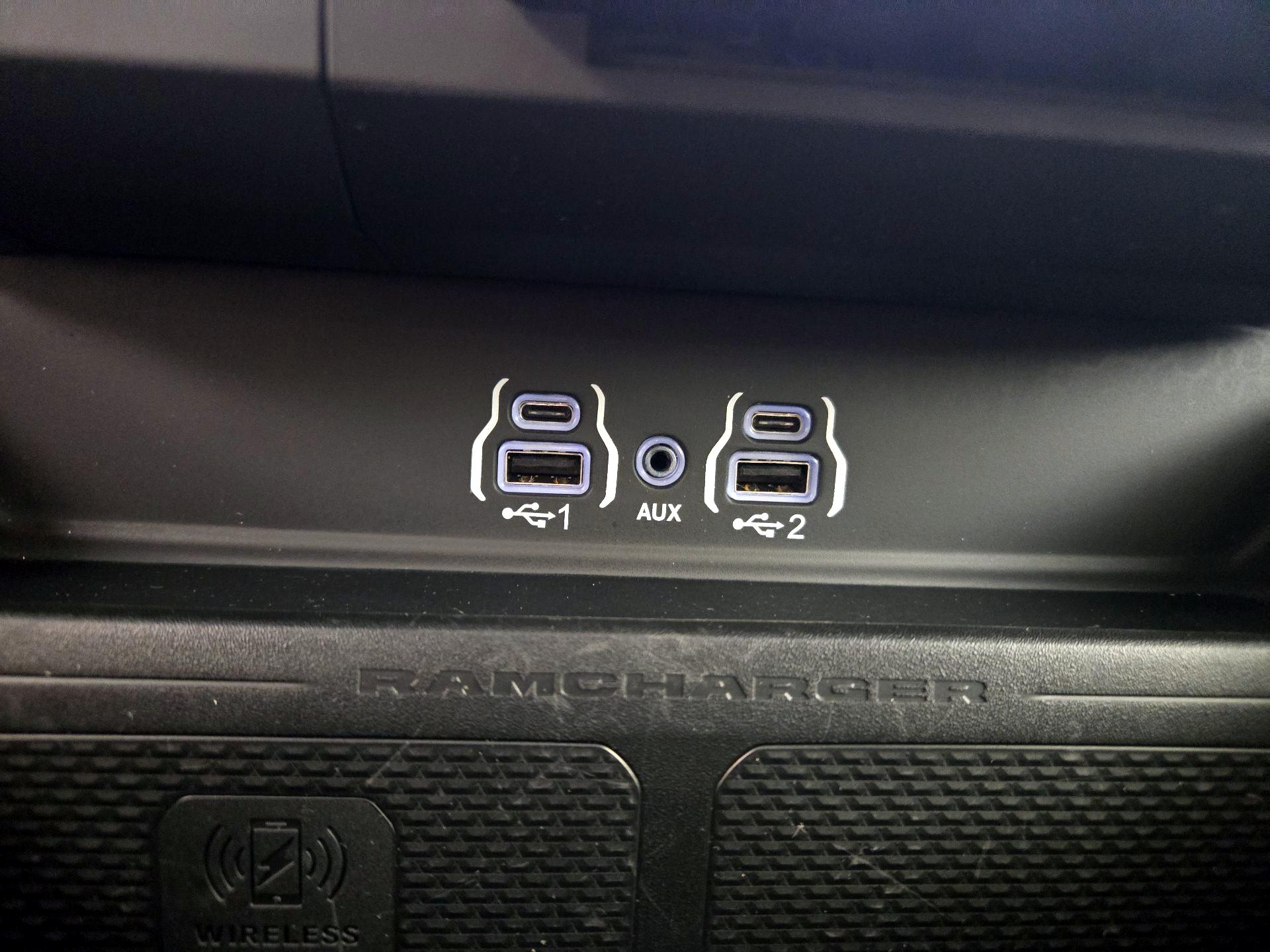 Thumbnail: 2025 RAM 1500 - 18