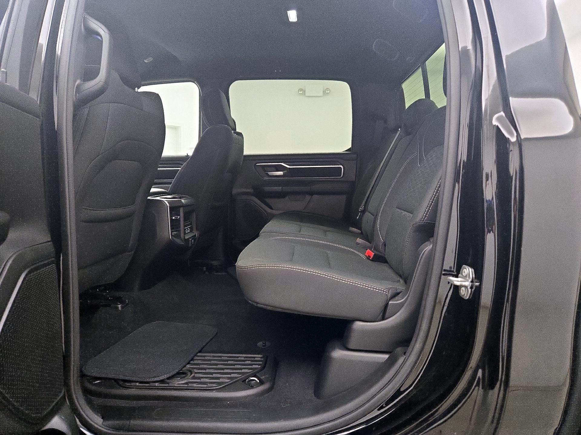 Thumbnail: 2025 RAM 1500 - 19