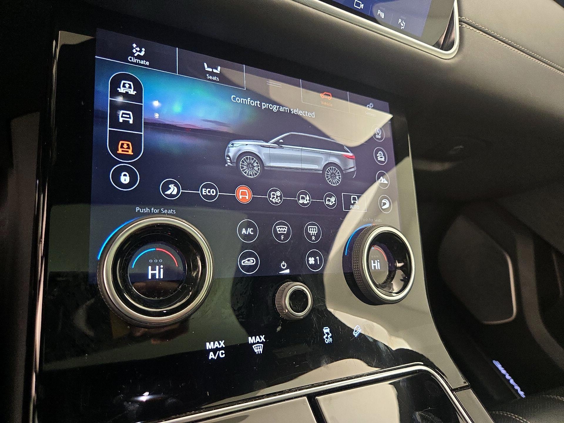Thumbnail: 2018 Land Rover Range Rover Velar - 17