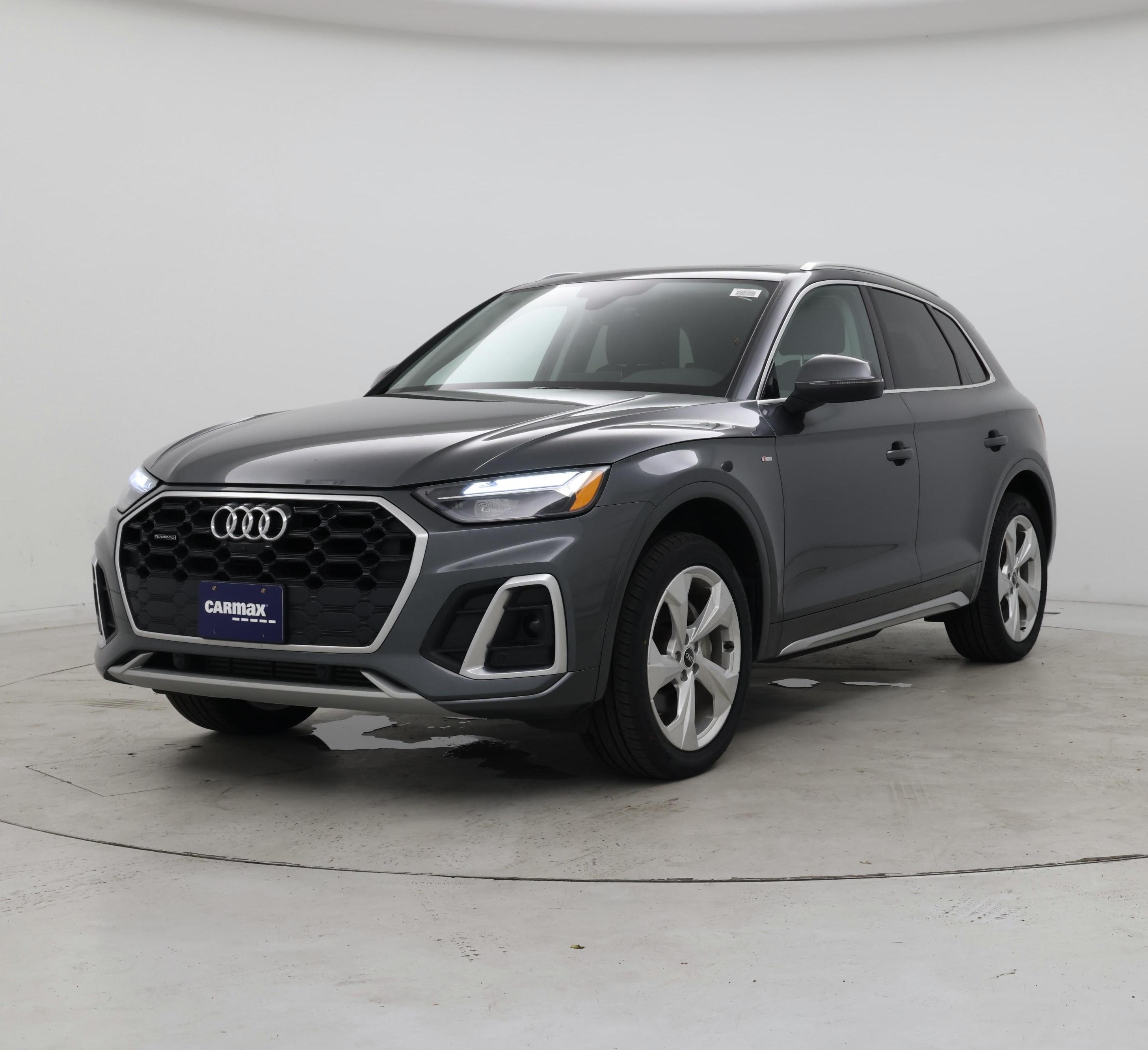 Thumbnail: 2023 Audi Q5 - 4