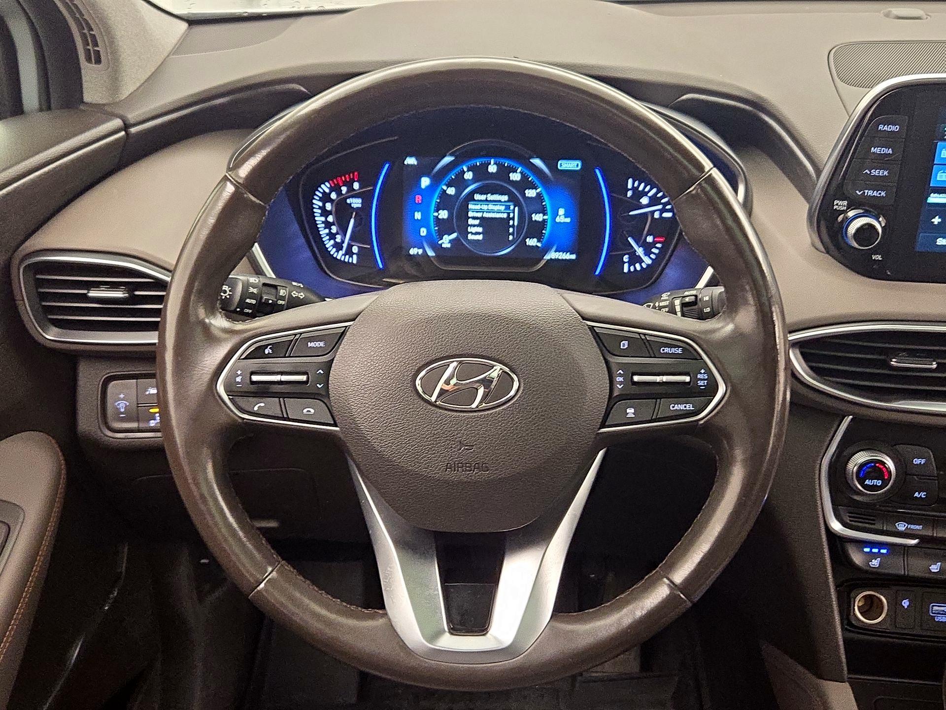 Thumbnail: 2019 Hyundai Santa Fe - 10