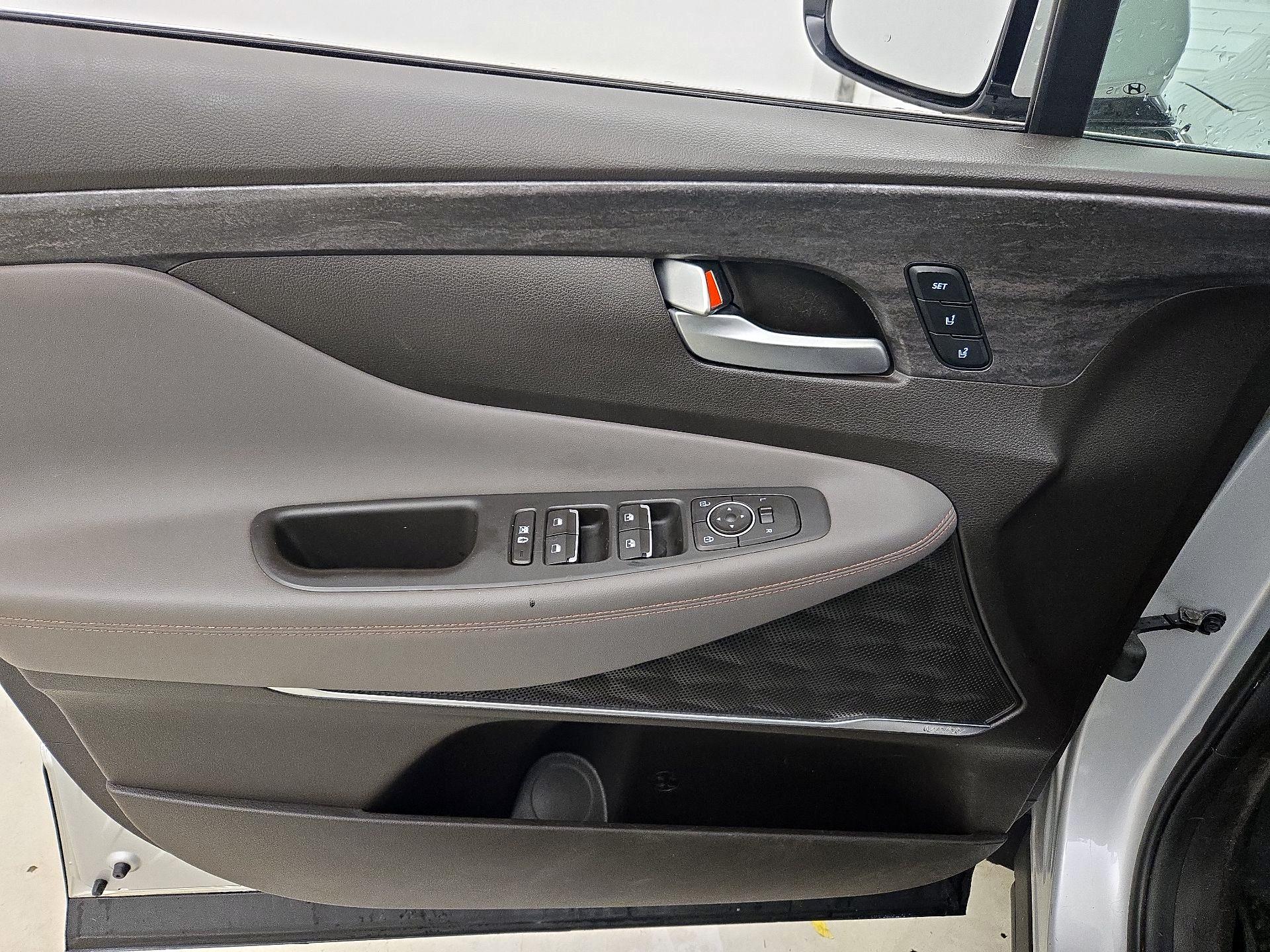 Thumbnail: 2019 Hyundai Santa Fe - 12