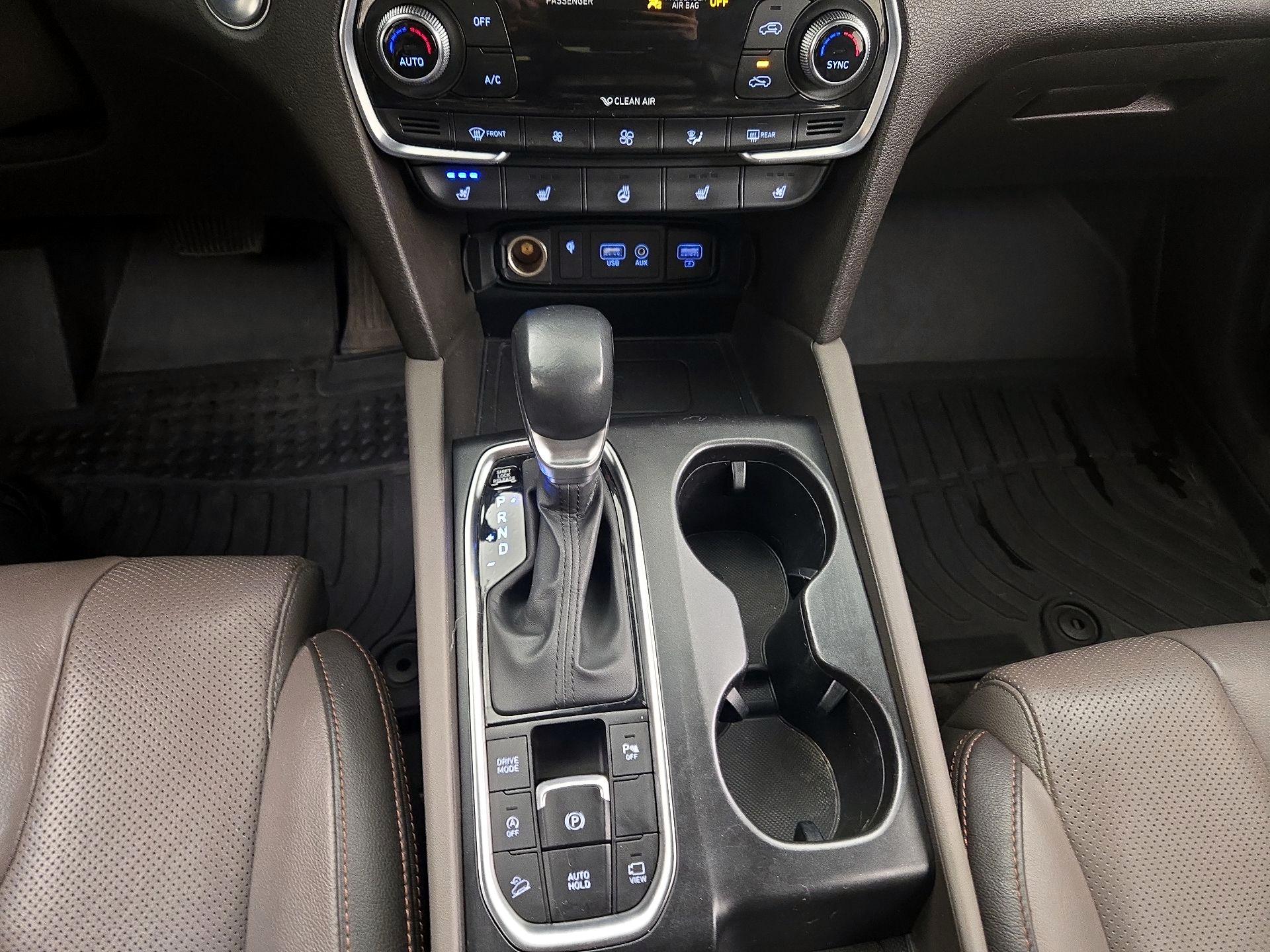 Thumbnail: 2019 Hyundai Santa Fe - 17