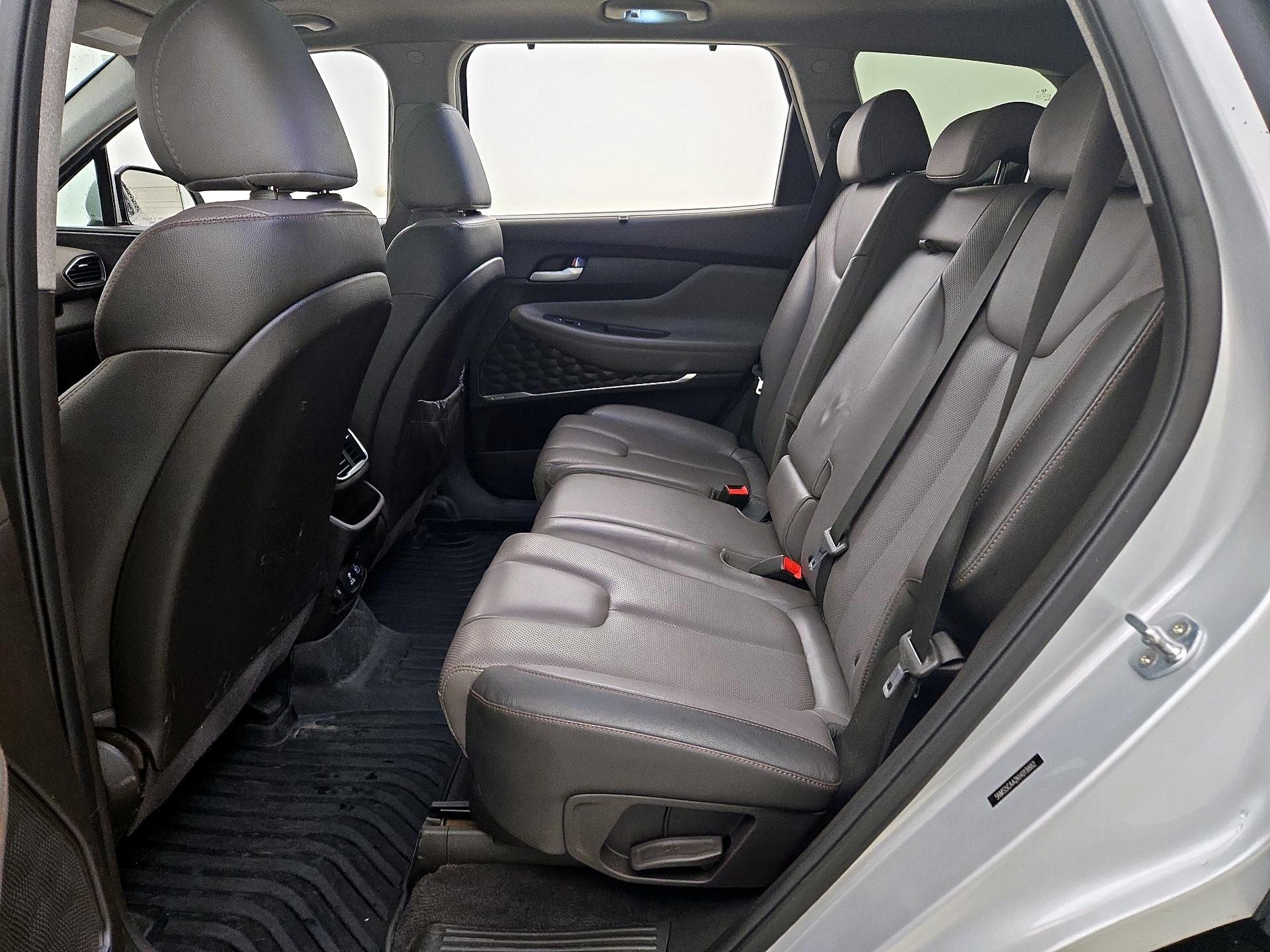 Thumbnail: 2019 Hyundai Santa Fe - 19