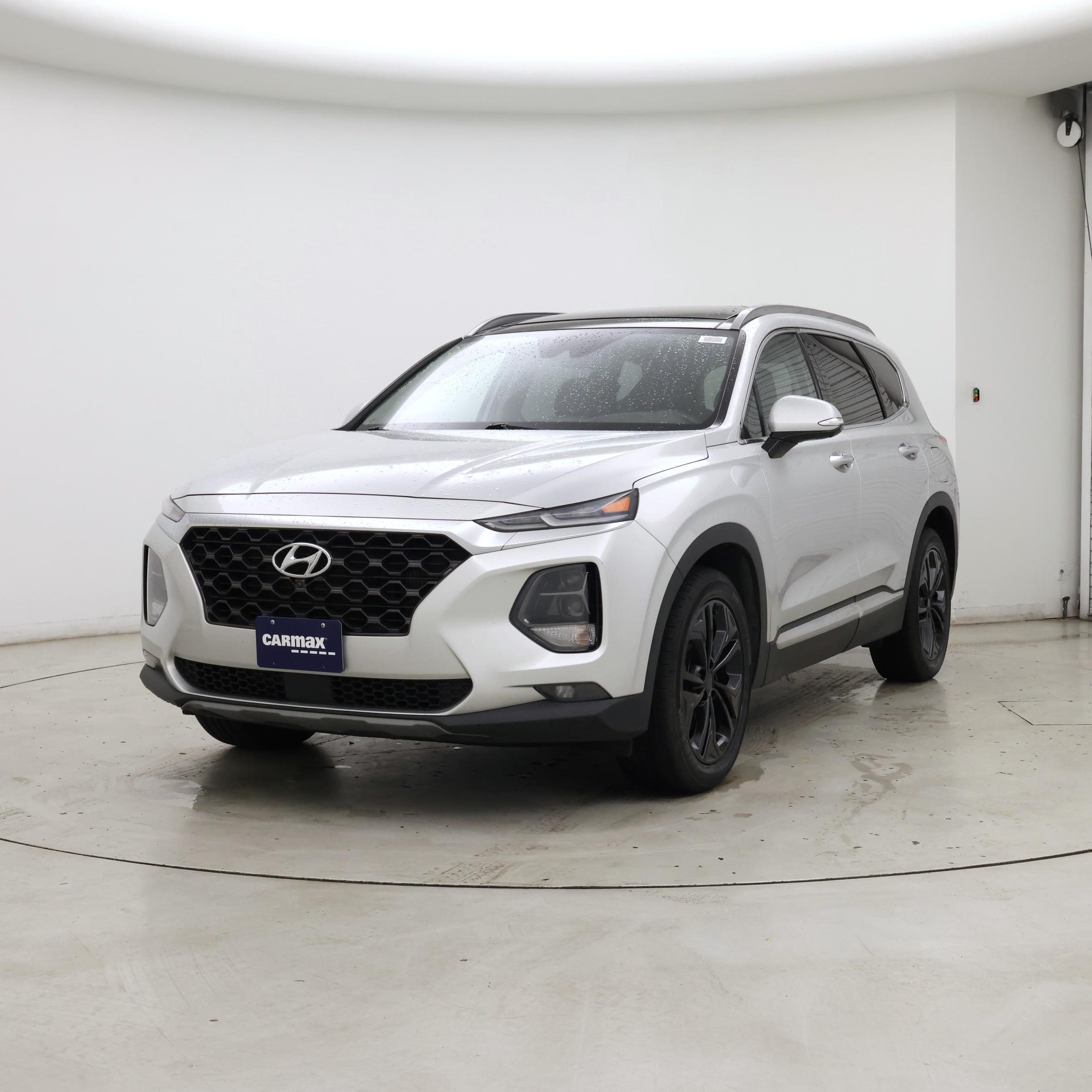 Thumbnail: 2019 Hyundai Santa Fe - 4