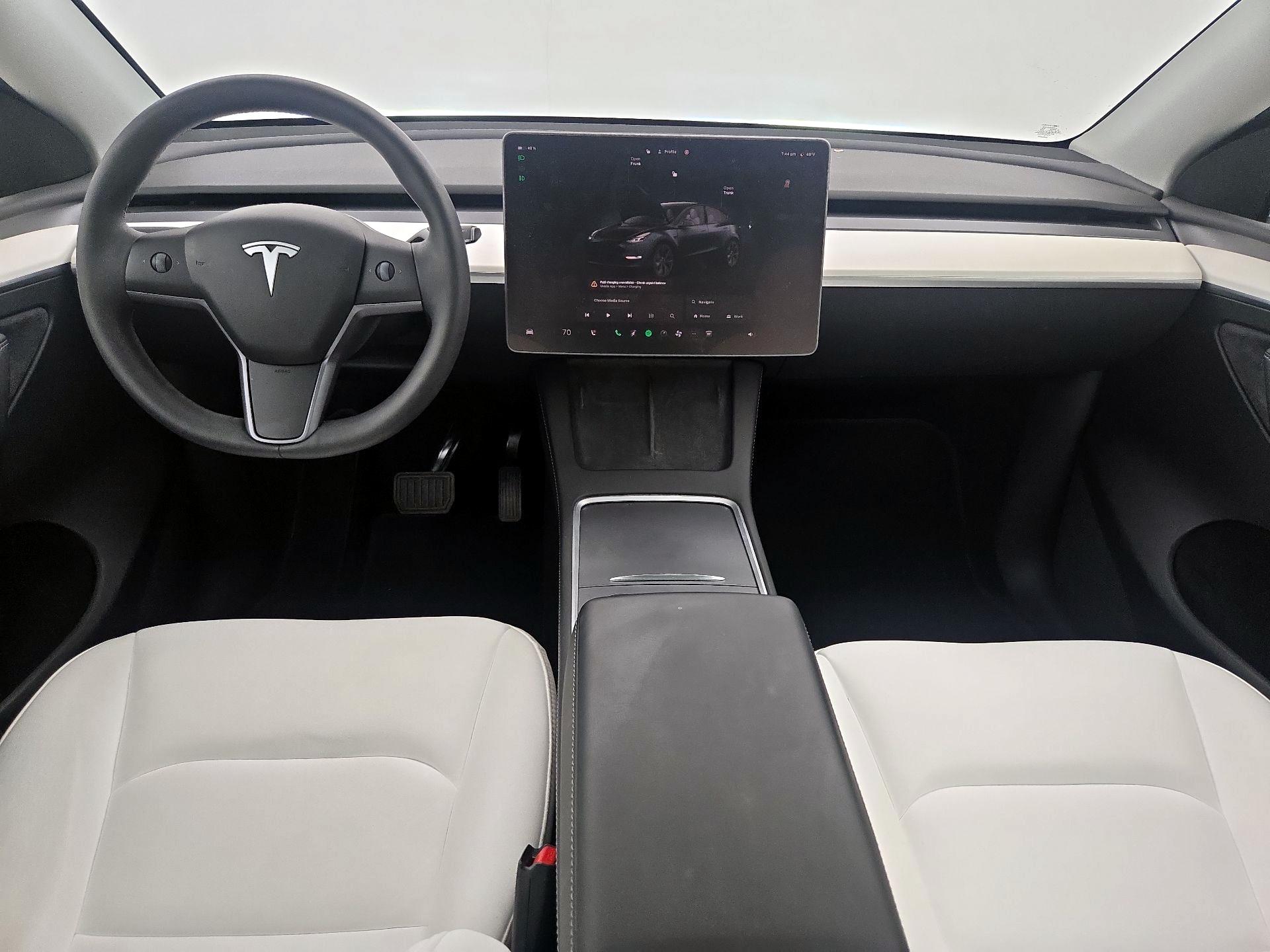 Thumbnail: 2024 Tesla Model Y - 9