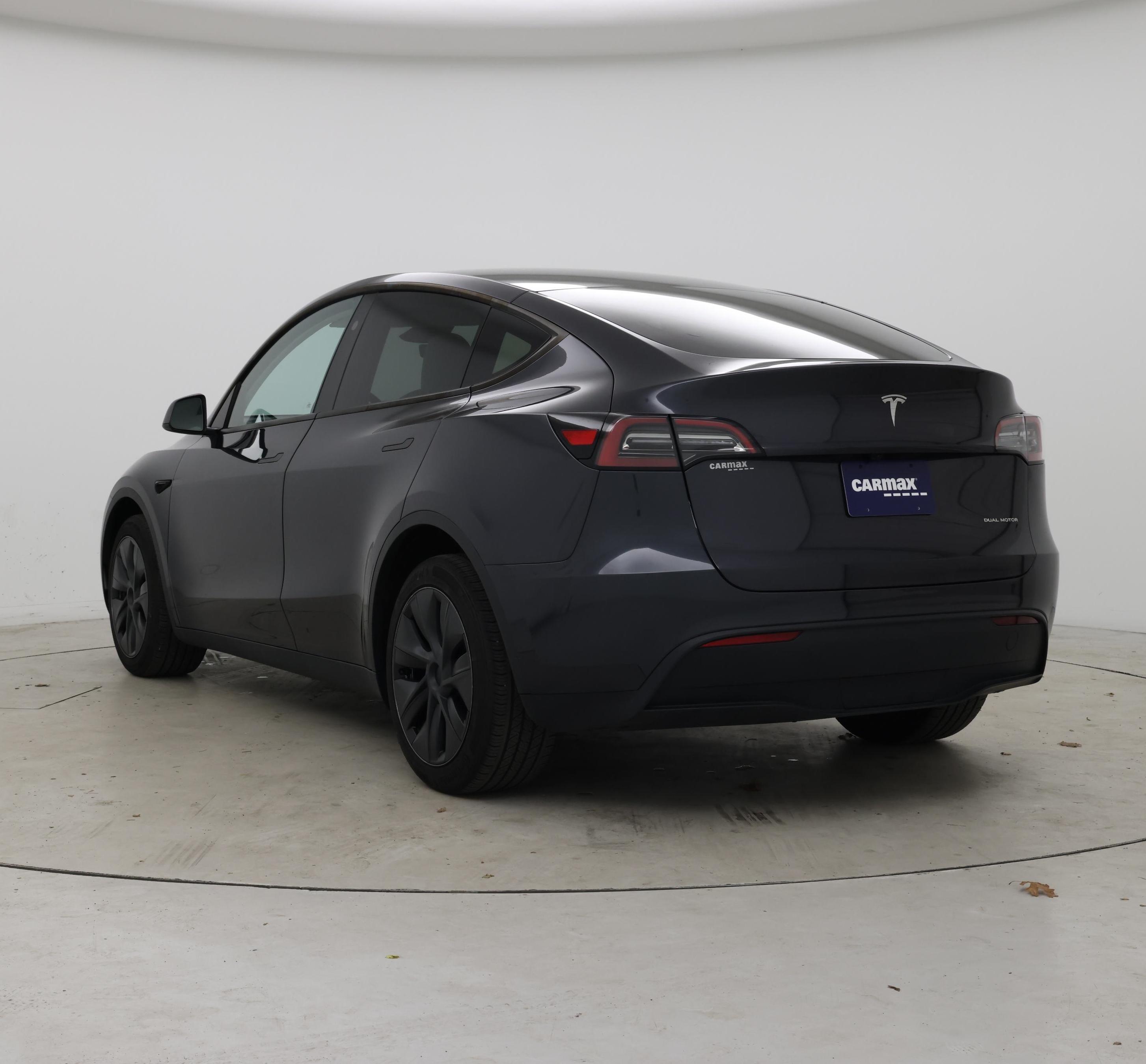 Thumbnail: 2024 Tesla Model Y - 2