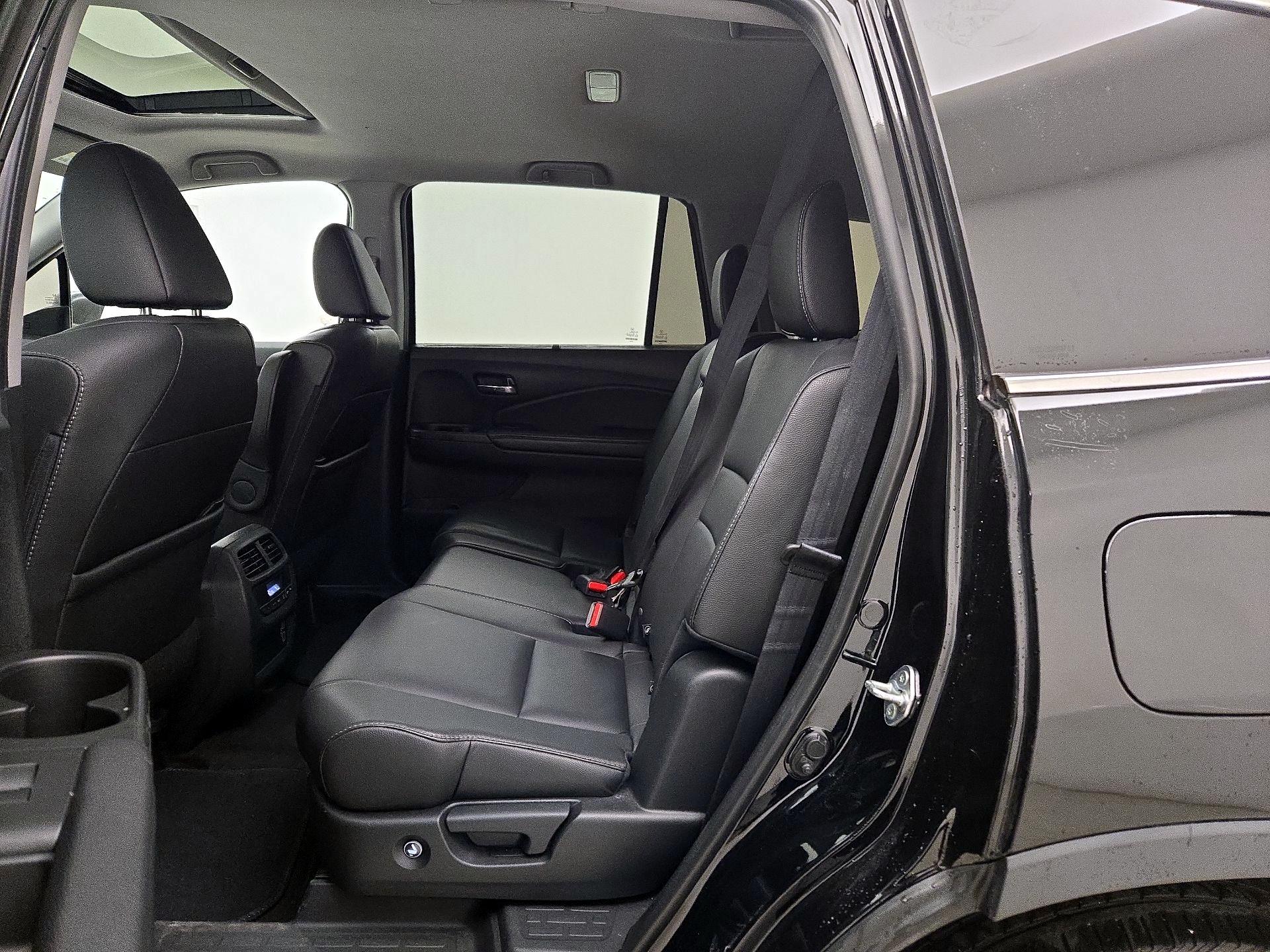 Thumbnail: 2022 Honda Pilot - 20
