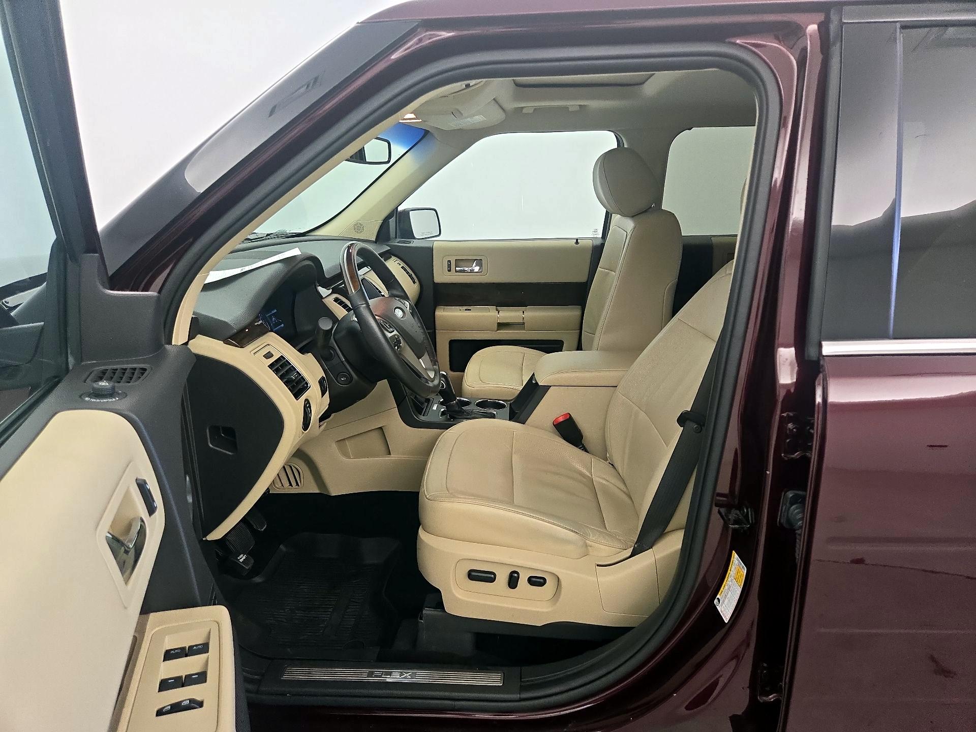 Thumbnail: 2019 Ford Flex - 11