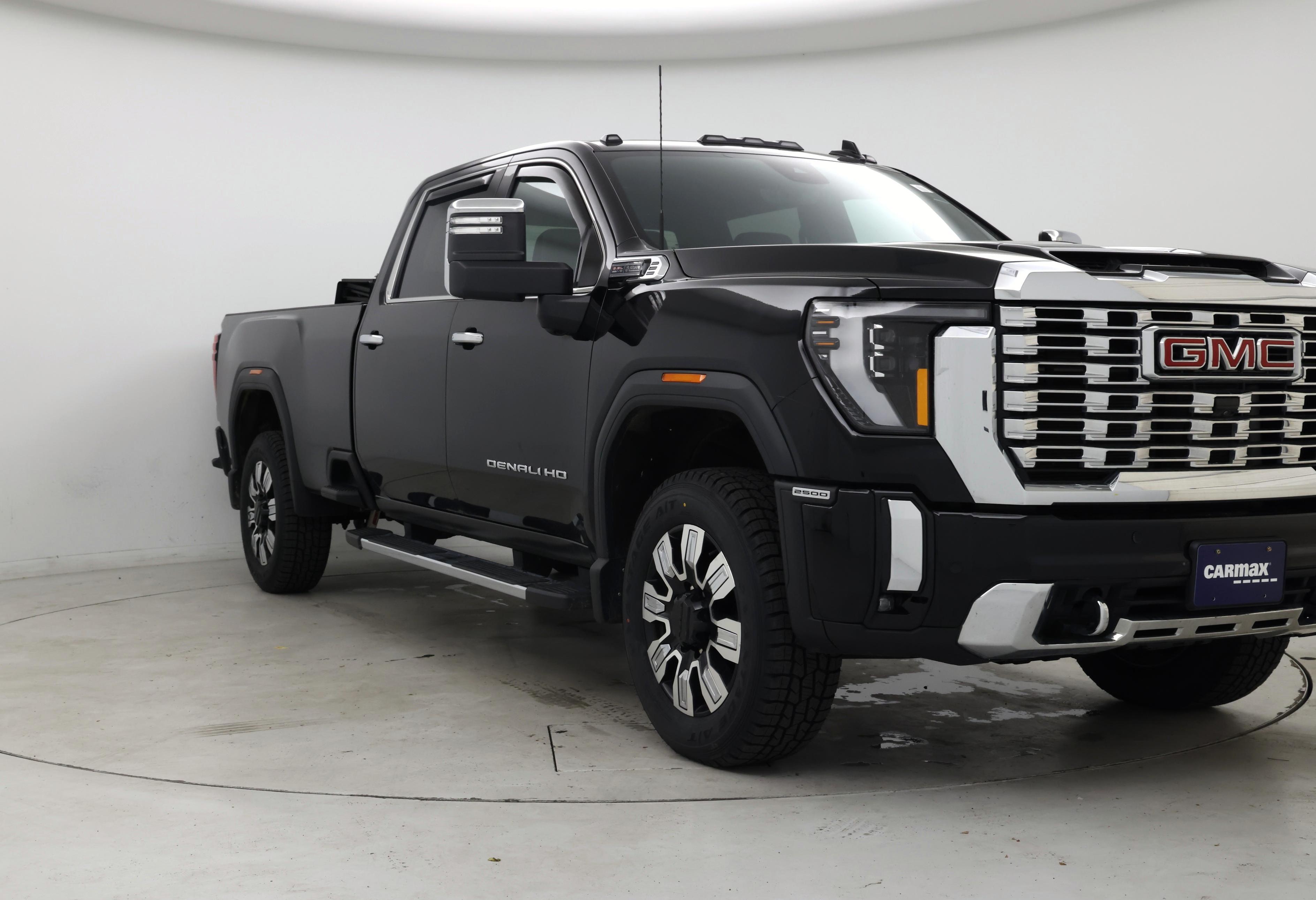 Black 2024 GMC Sierra 2500HD Denali Crew Cab 4WD Pickup Truck Four-Wheel Drive Automatic