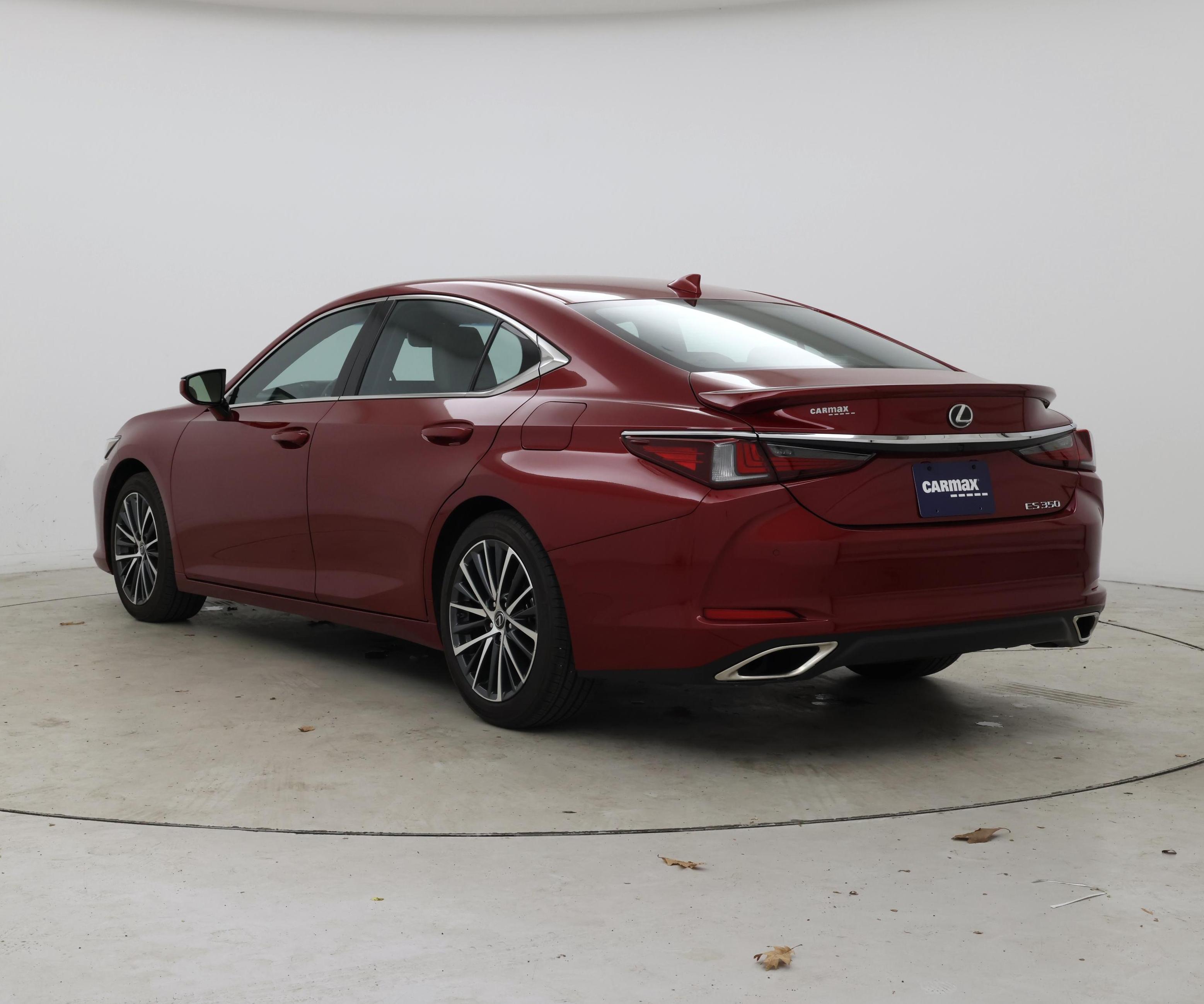 Thumbnail: 2024 Lexus ES - 2