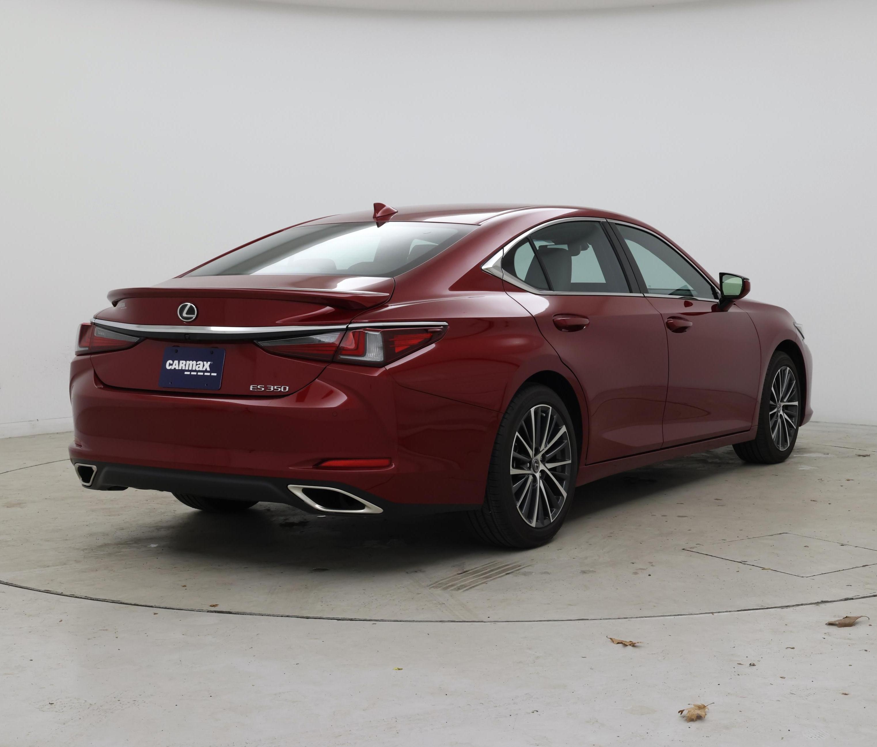 Thumbnail: 2024 Lexus ES - 8