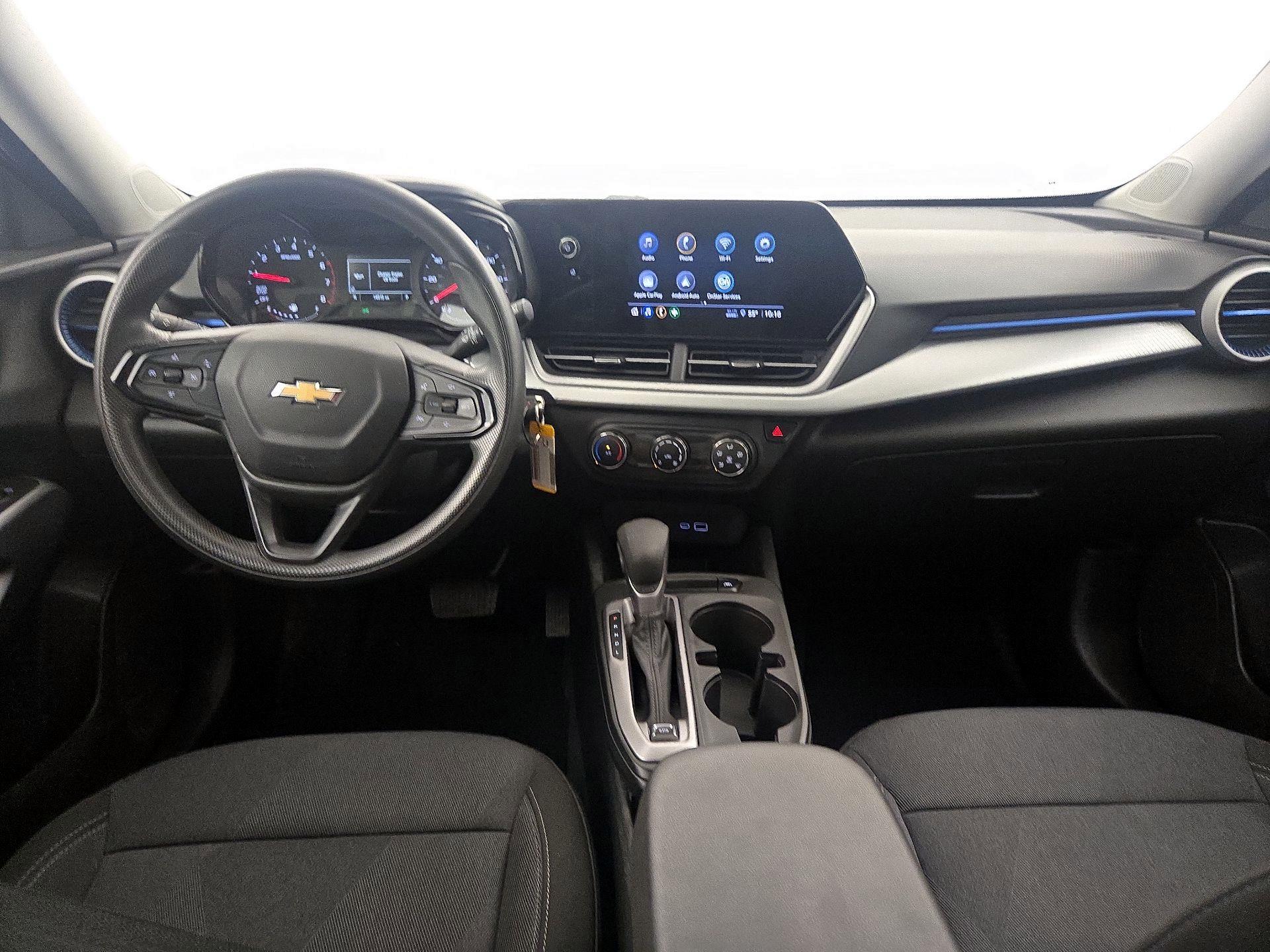 Thumbnail: 2024 Chevrolet Trax - 9