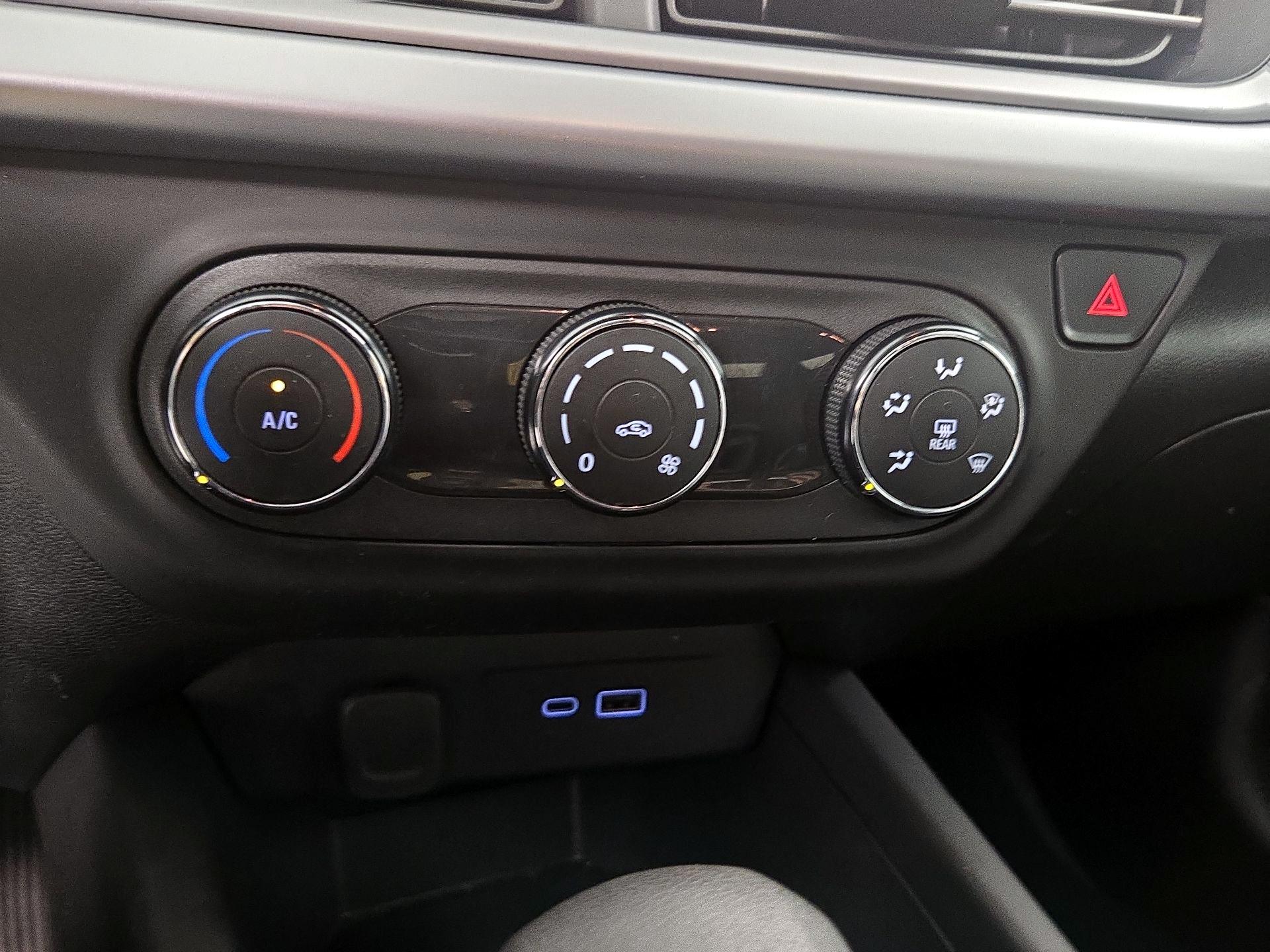 Thumbnail: 2024 Chevrolet Trax - 16