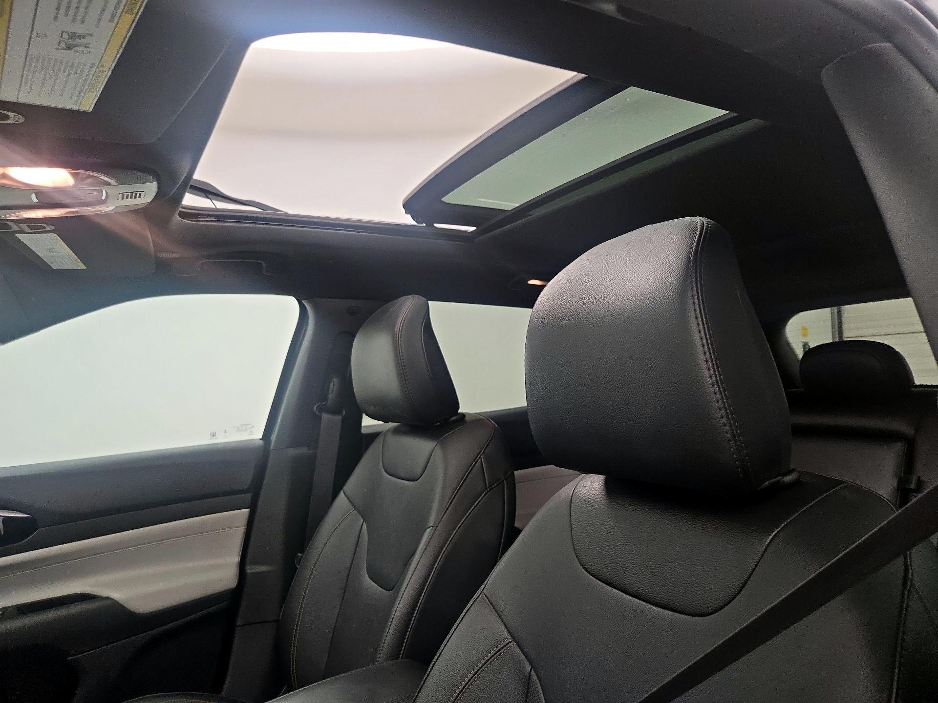 Thumbnail: 2023 Jeep Compass - 19