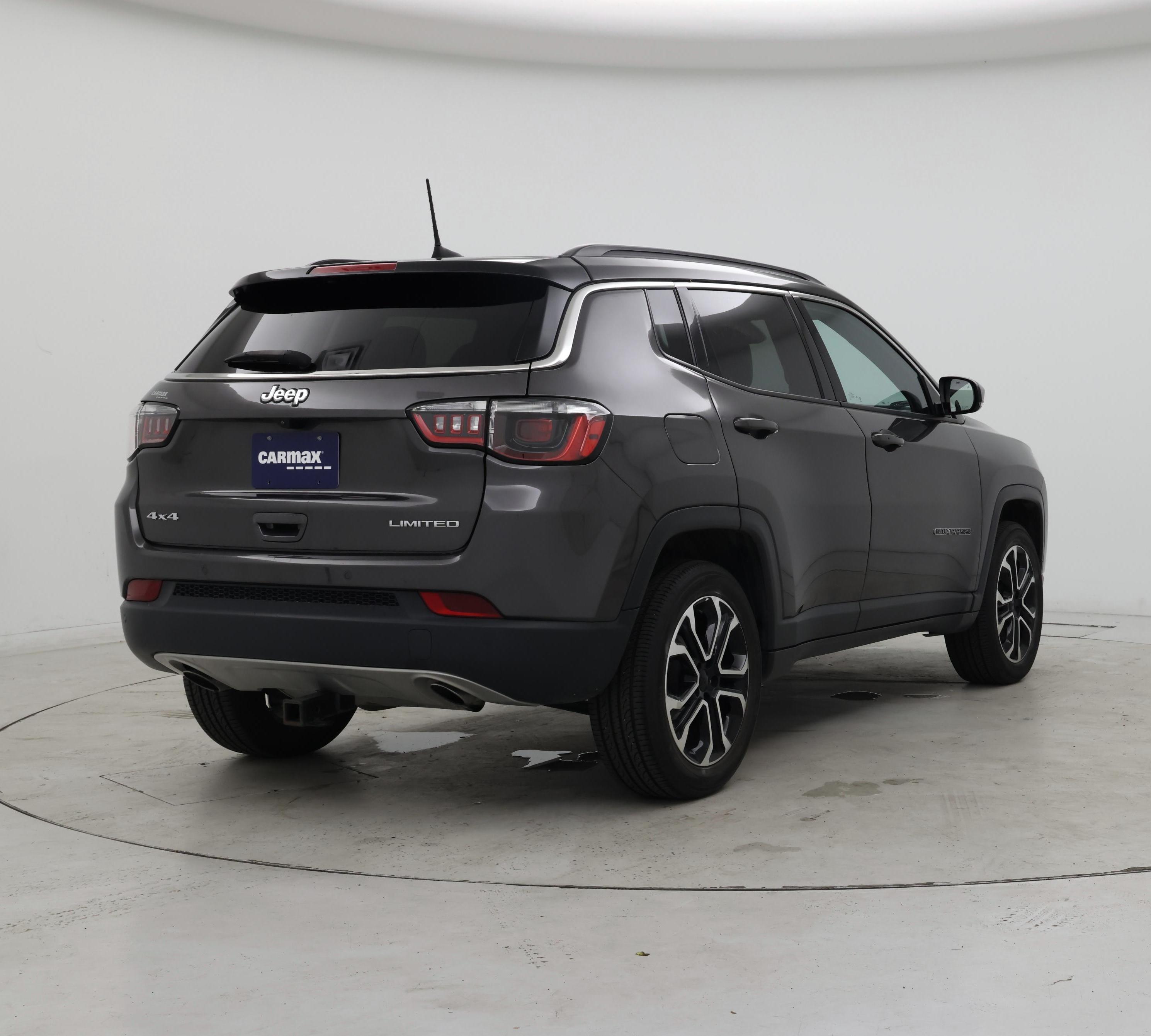 Thumbnail: 2023 Jeep Compass - 8