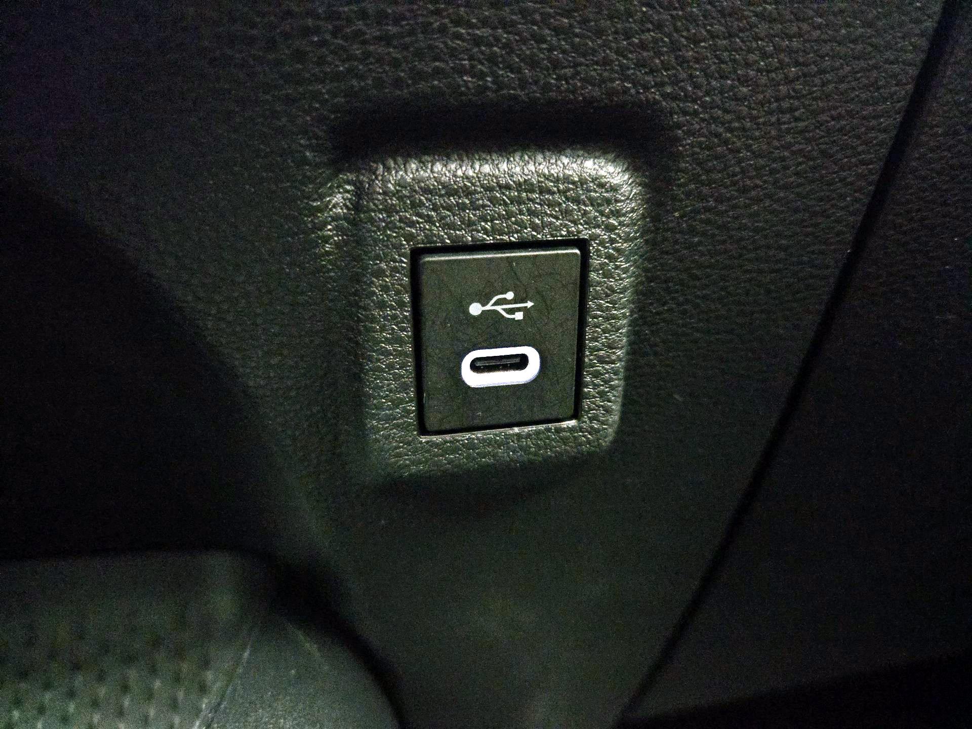 Thumbnail: 2024 Toyota Corolla - 18