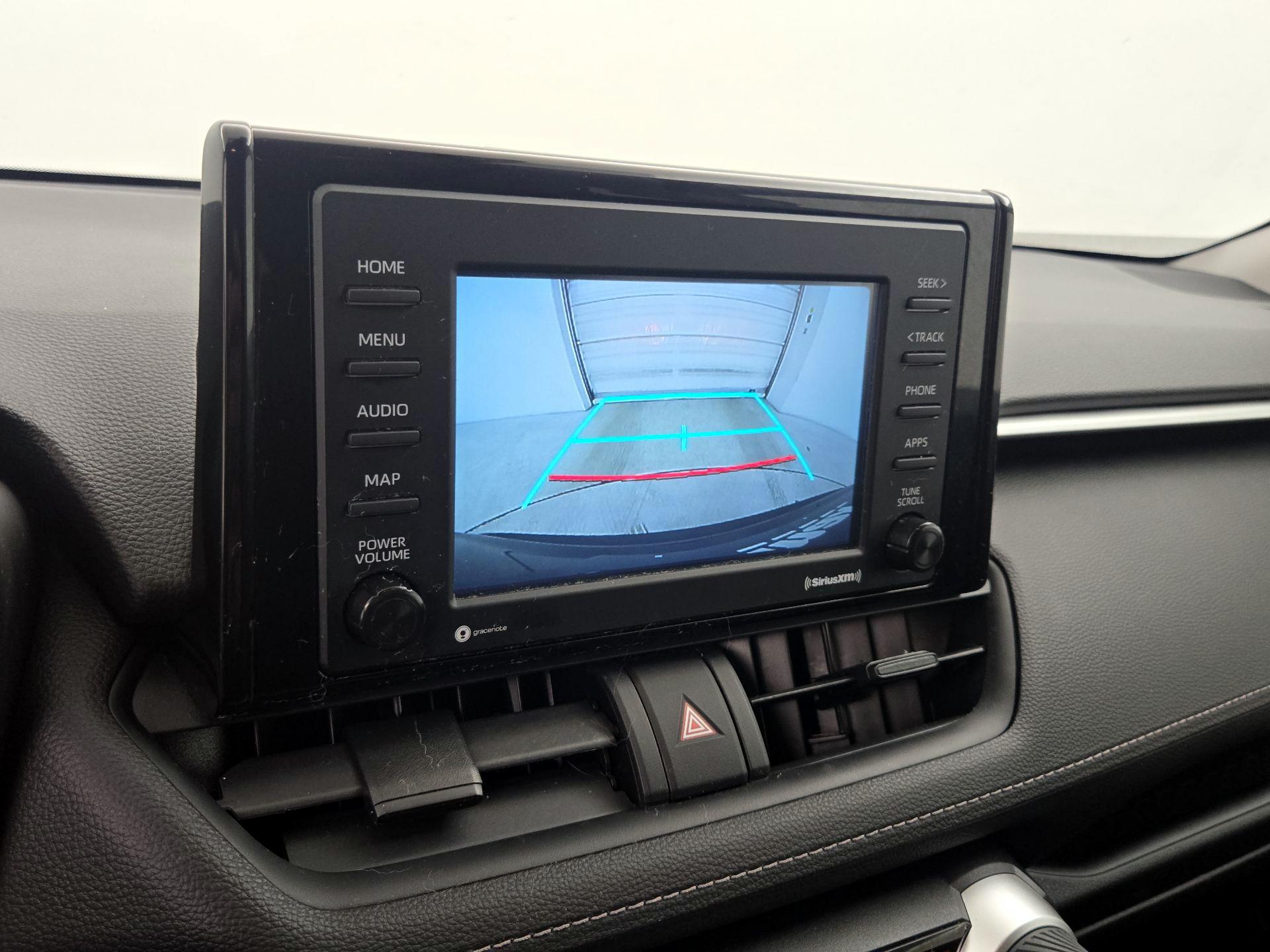 Thumbnail: 2021 Toyota RAV4 - 14