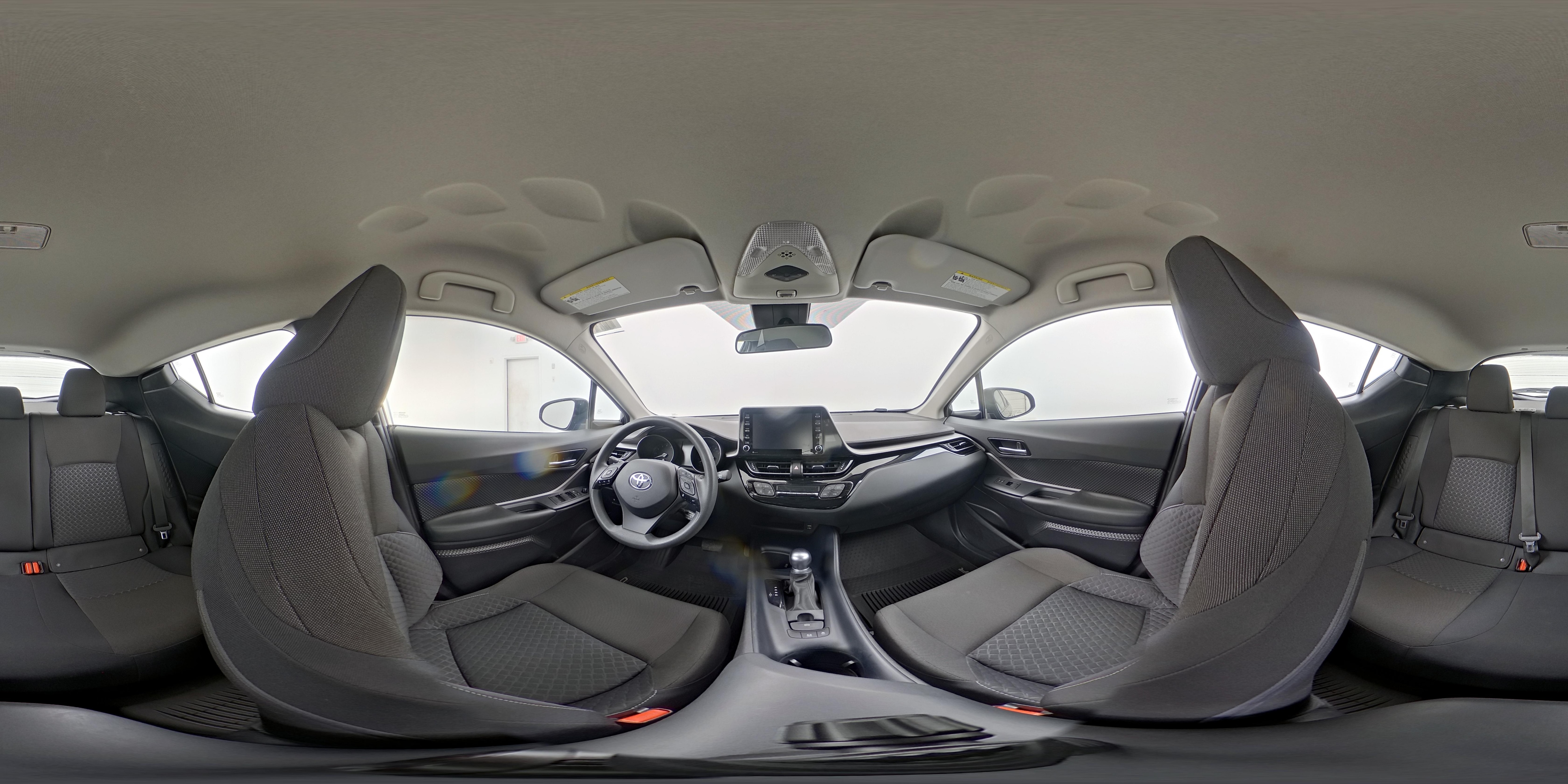 2020 Toyota C-HR LE - Photo 24