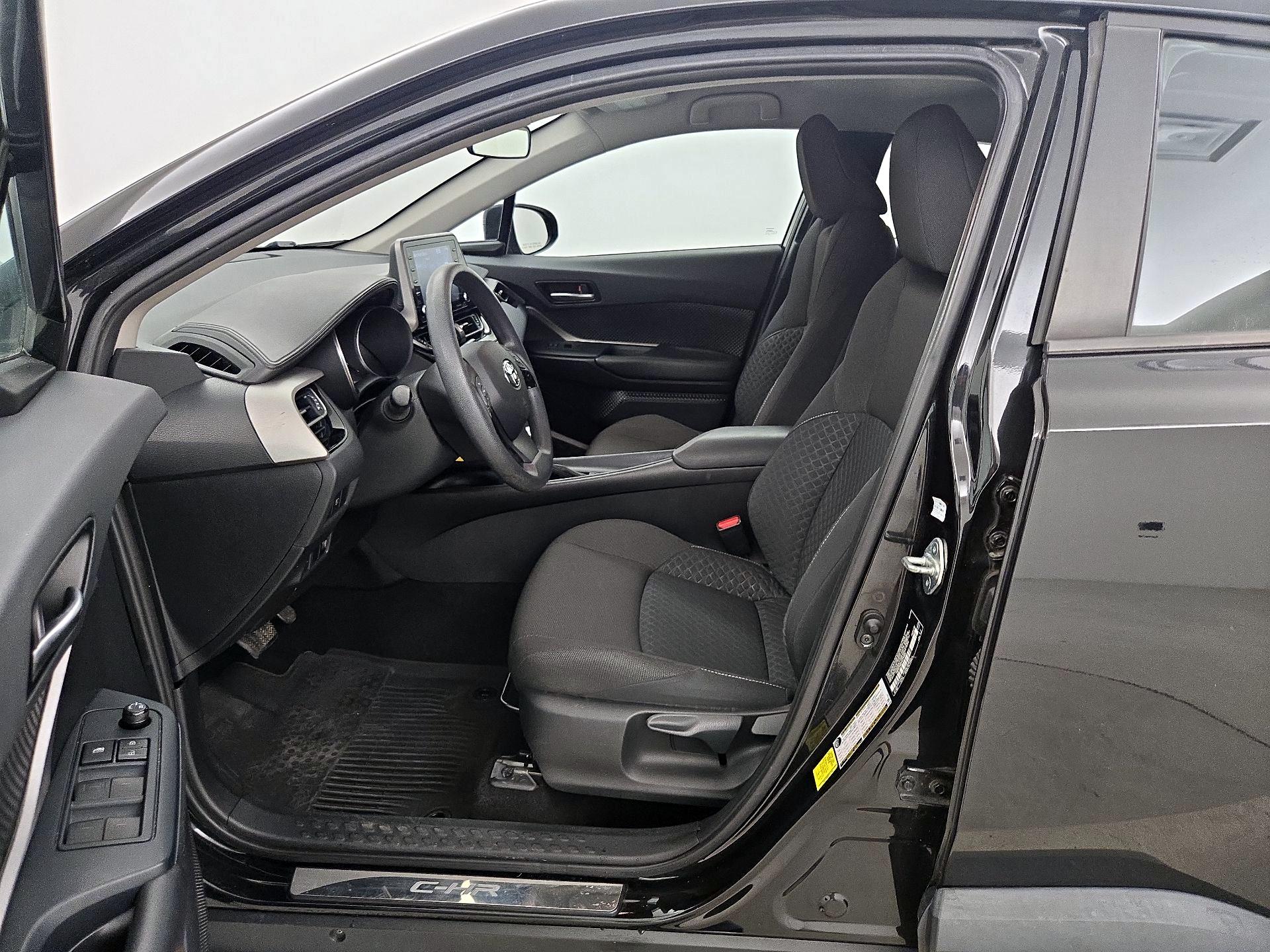 Thumbnail: 2020 Toyota C-HR - 11