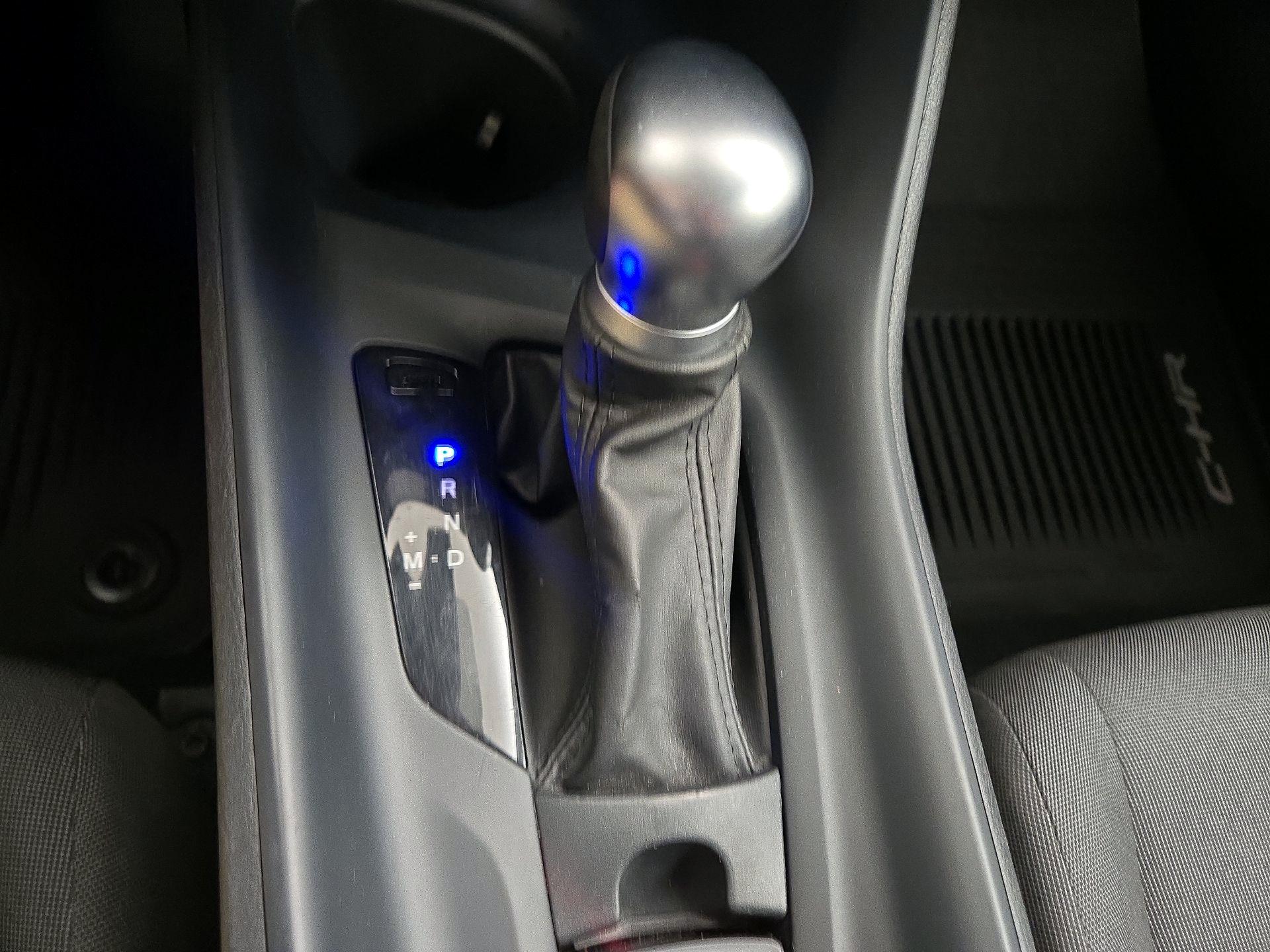 Thumbnail: 2020 Toyota C-HR - 17