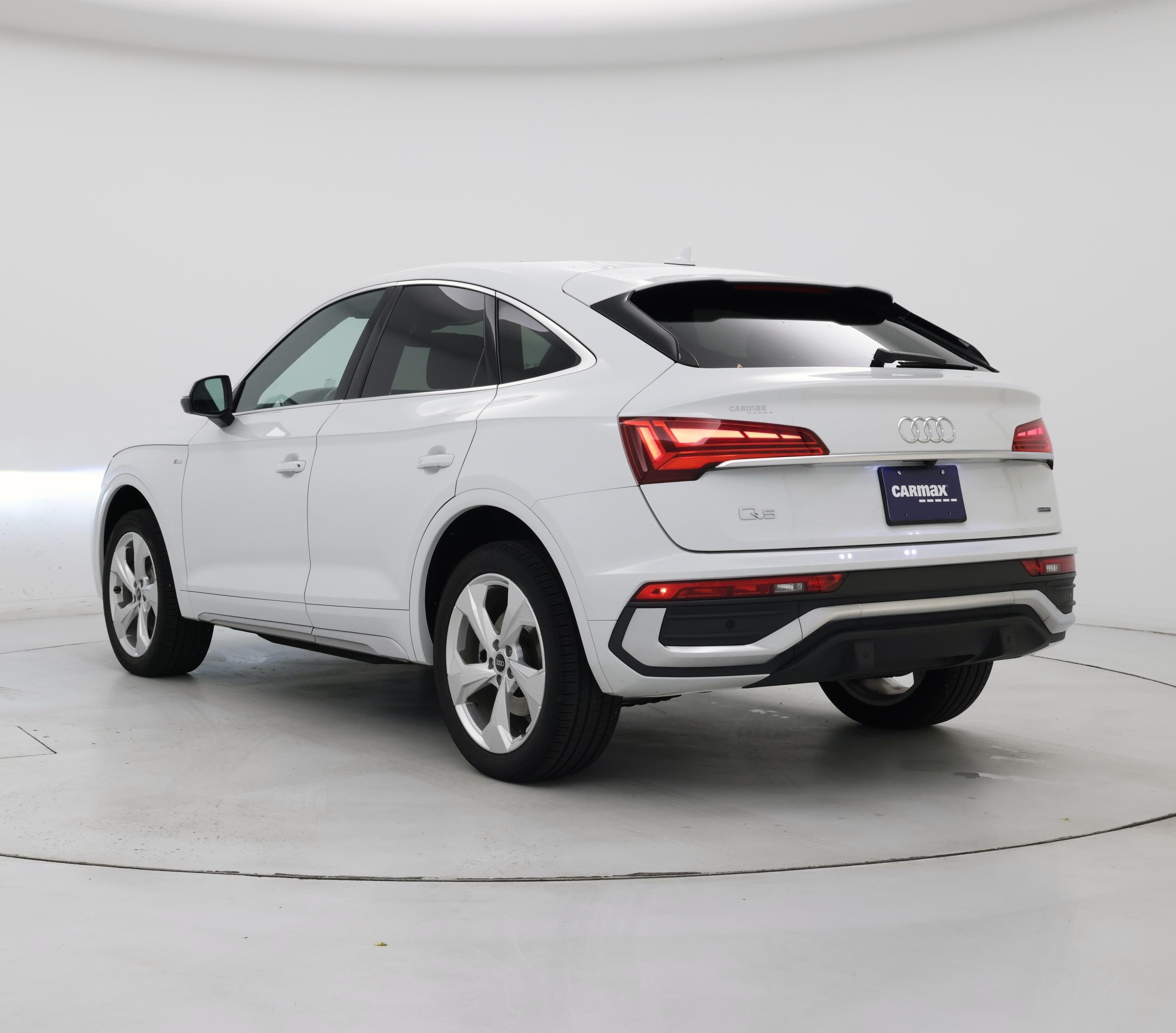 Thumbnail: 2021 Audi Q5 - 2