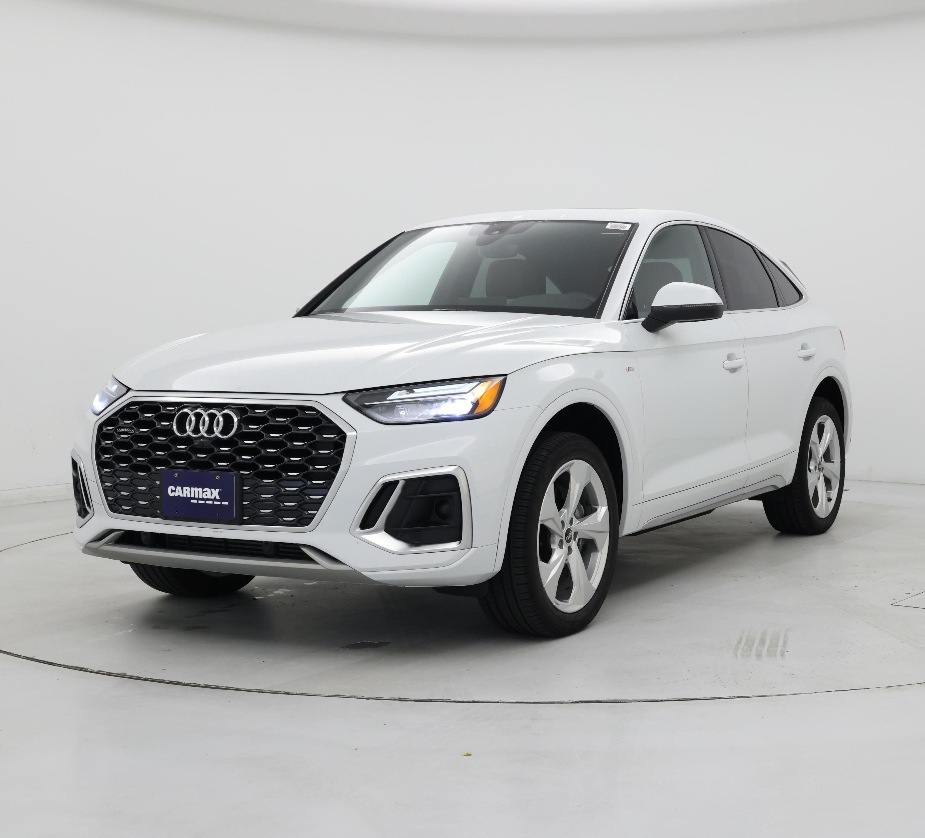 Thumbnail: 2021 Audi Q5 - 4