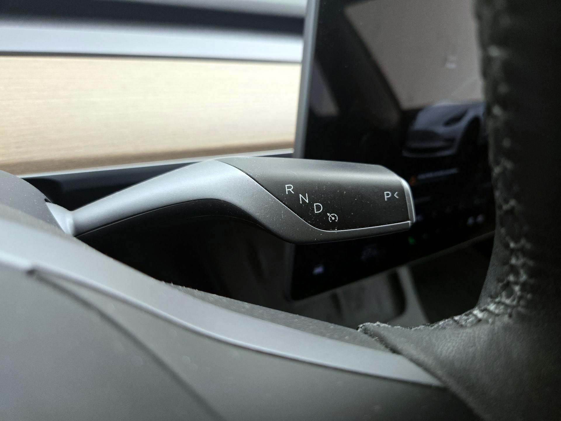 Thumbnail: 2023 Tesla Model 3 - 17