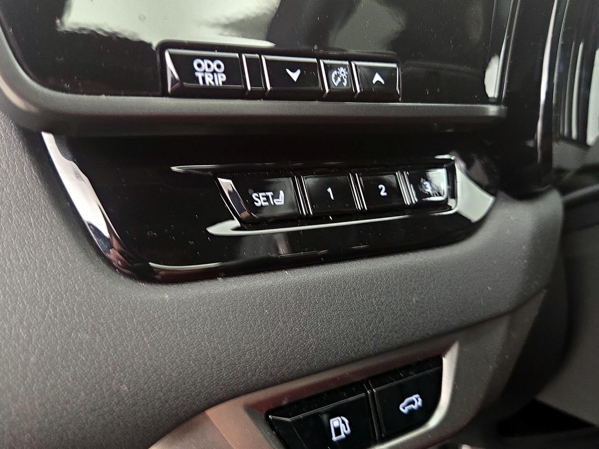 Thumbnail: 2023 Lexus RX - 13