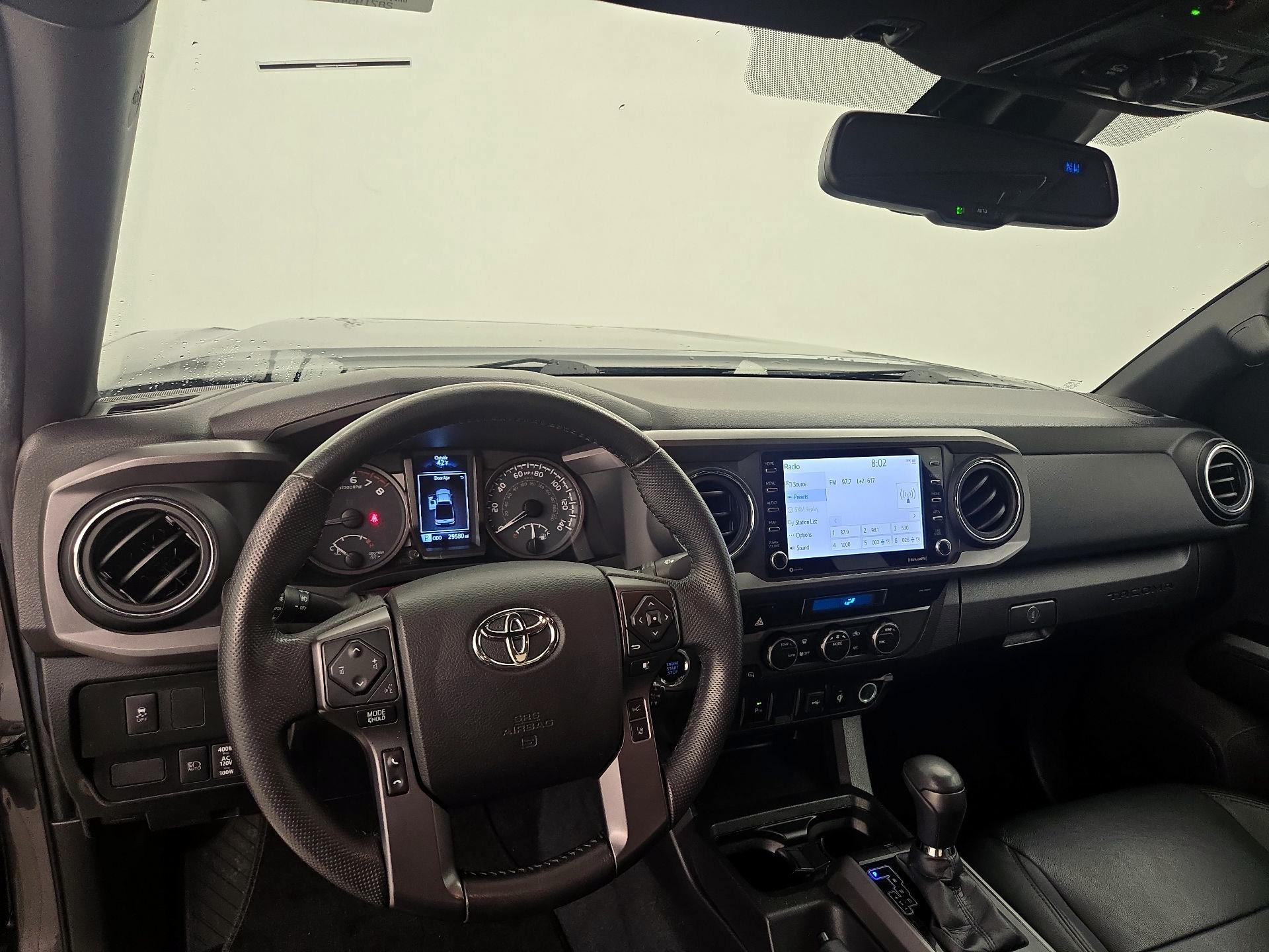 Thumbnail: 2022 Toyota Tacoma - 9