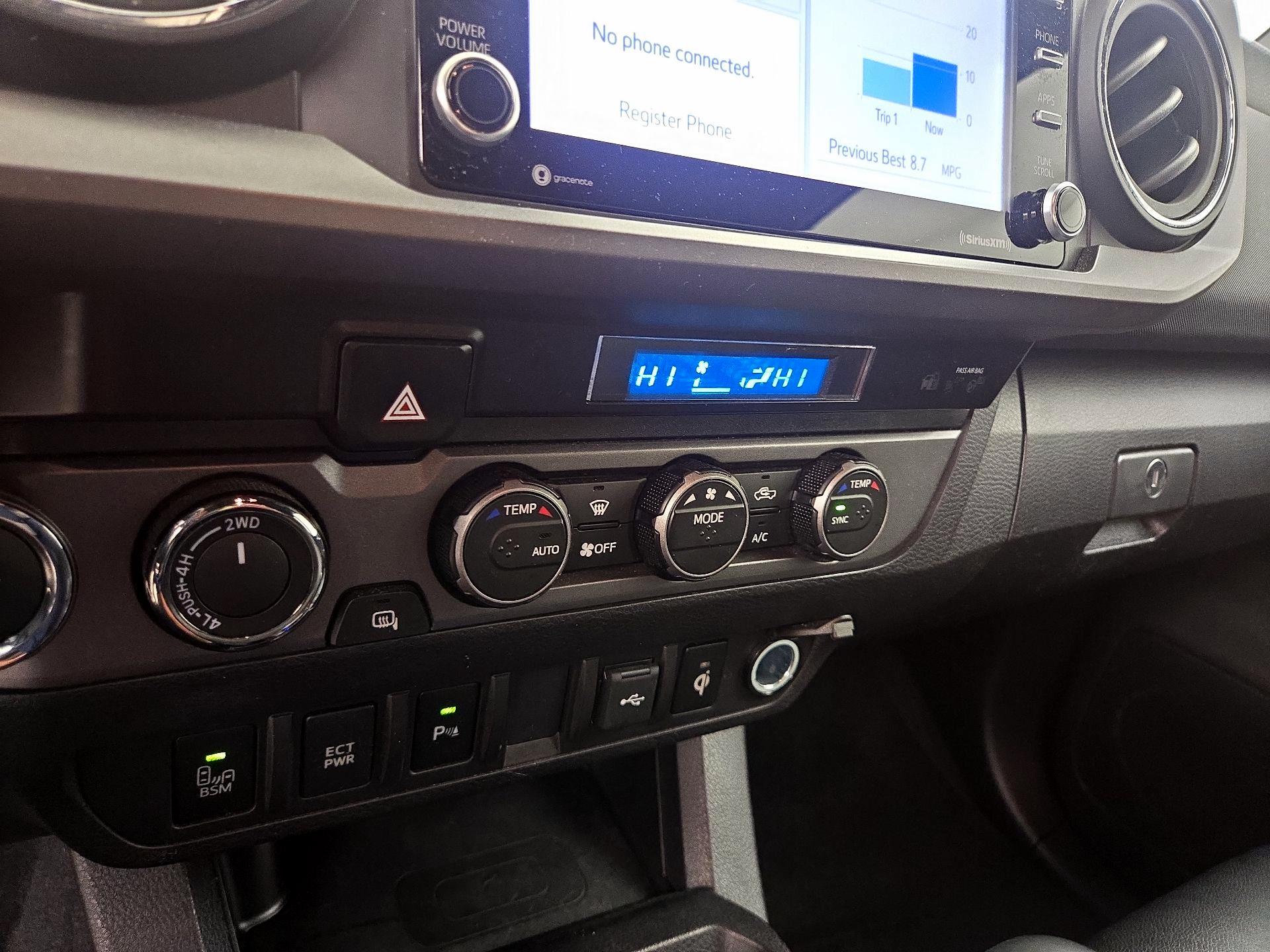 Thumbnail: 2022 Toyota Tacoma - 16