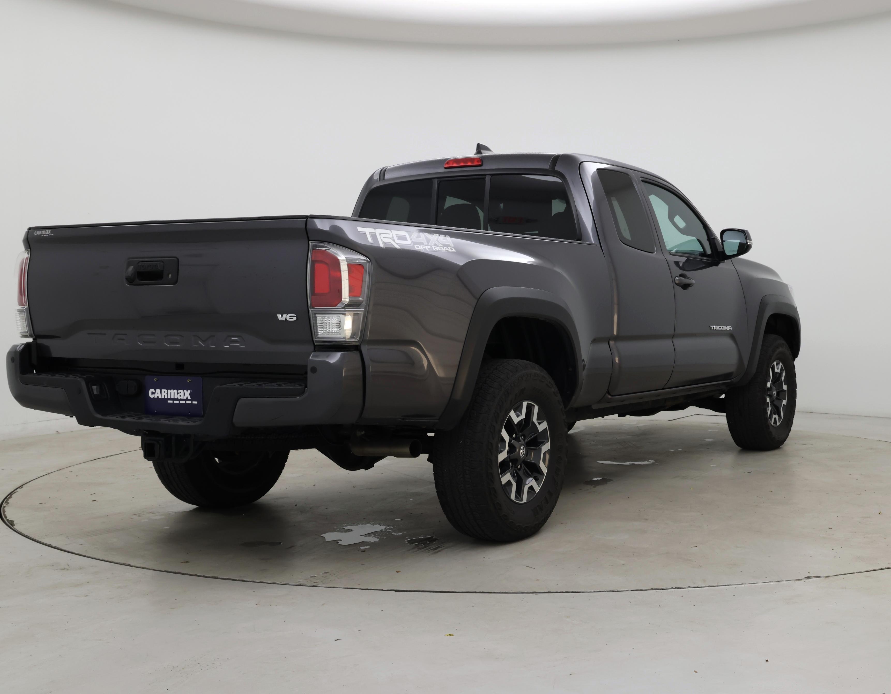 Thumbnail: 2022 Toyota Tacoma - 8